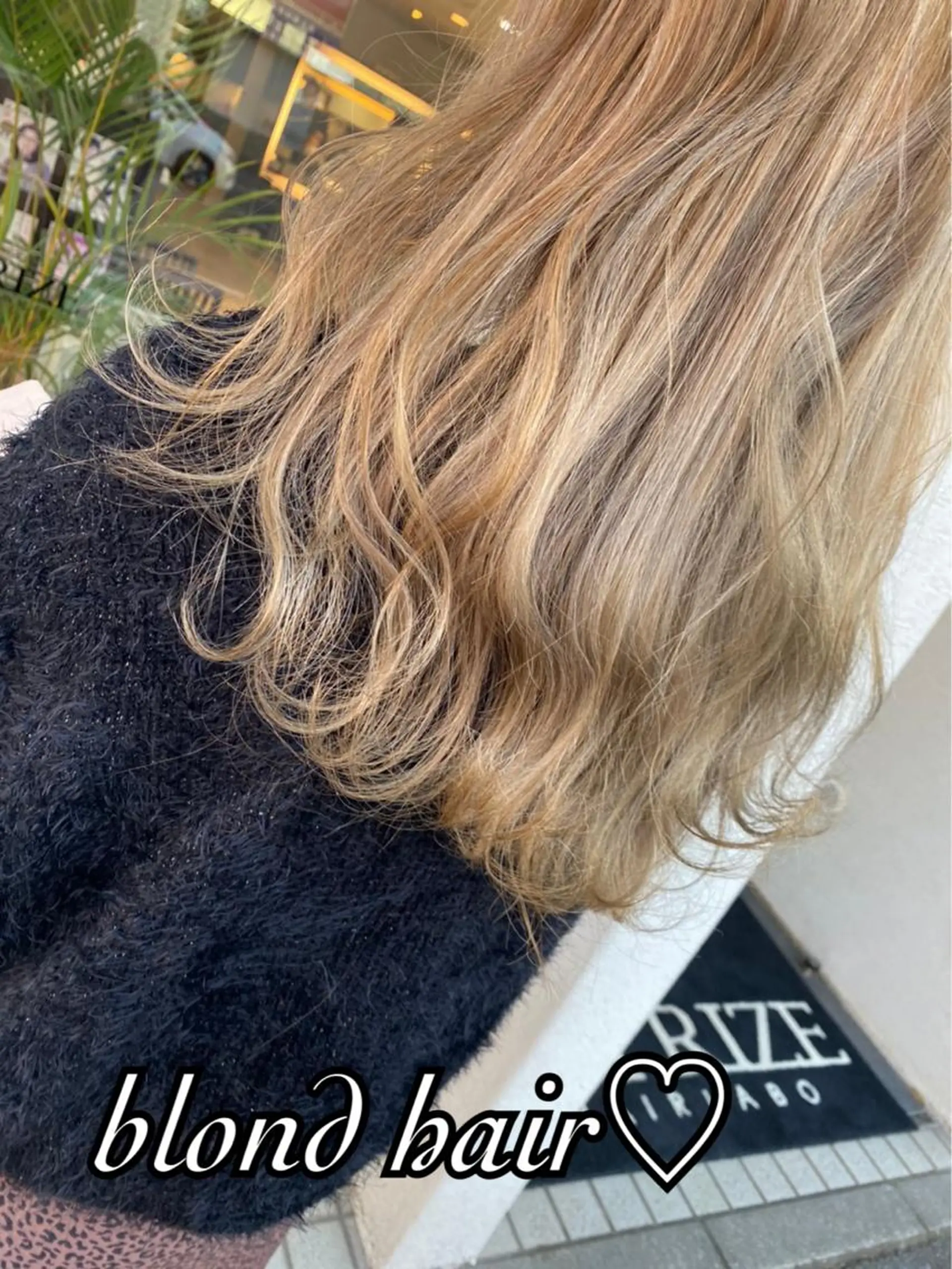 ロング カラー ブロンド ダブルカラー 外国人風カラー Dia✂︎ 高澤優希のヘアスタイル