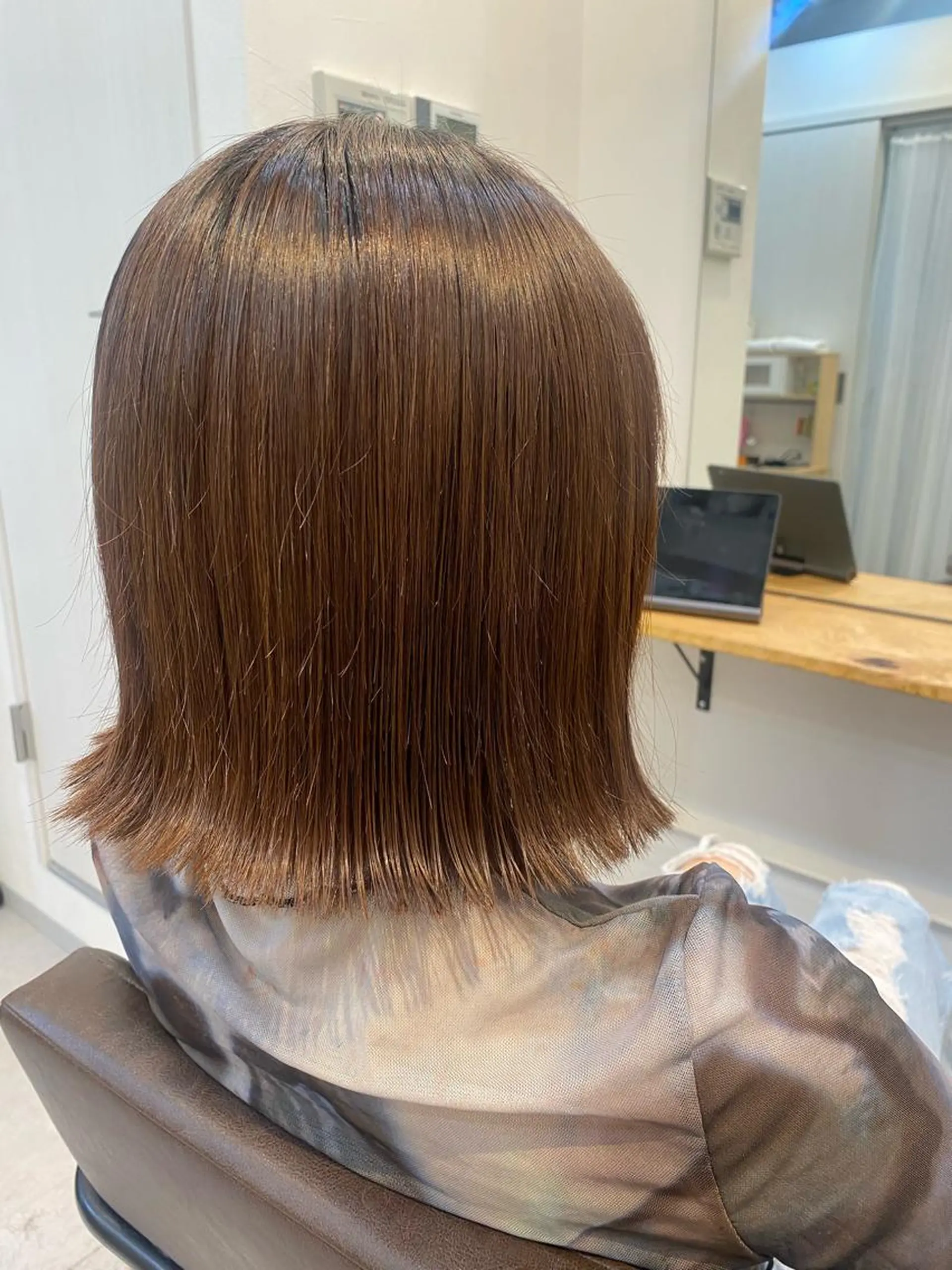 ミディアム カット 似合う髪型が 分からない方へのヘアスタイル