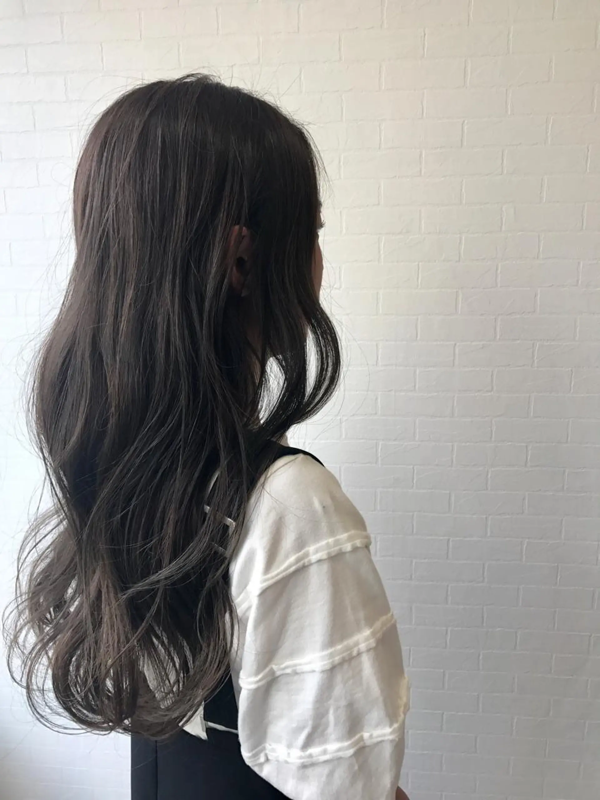 カラー グレージュ 💜ツヤヘアケア🩷 サトウシュンスケのヘアスタイル