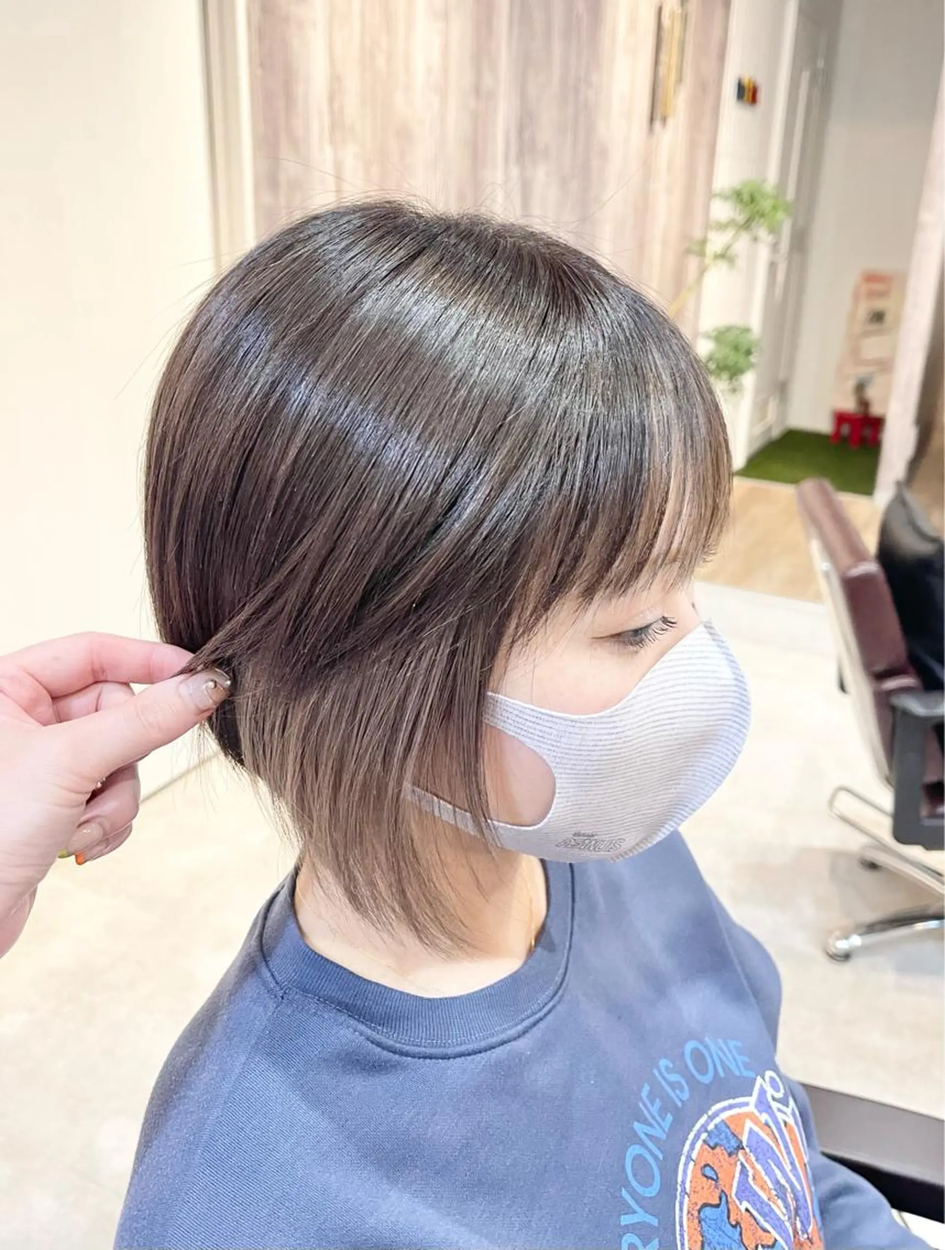 ショート カラー ベージュカラー 髪質改善で 憧れの潤艶美髪にのヘアスタイル