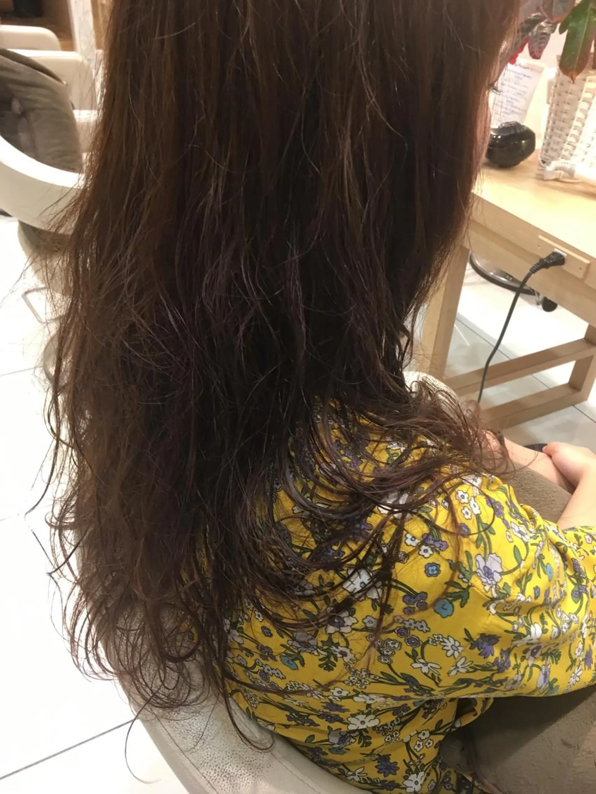 ロング パーマ デジタルパーマ 小田原NO1 美容師 飯田飛翔のヘアスタイル