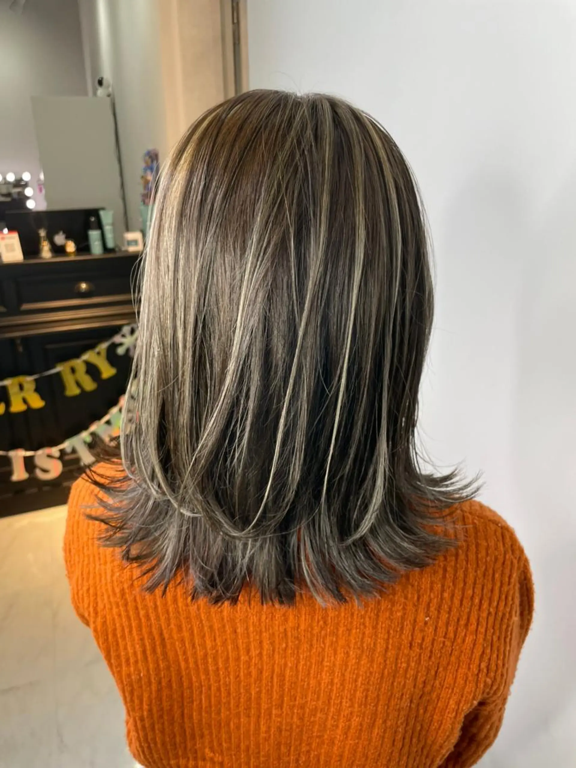 カラー 🎖大人ショート🎖 河越守のヘアスタイル