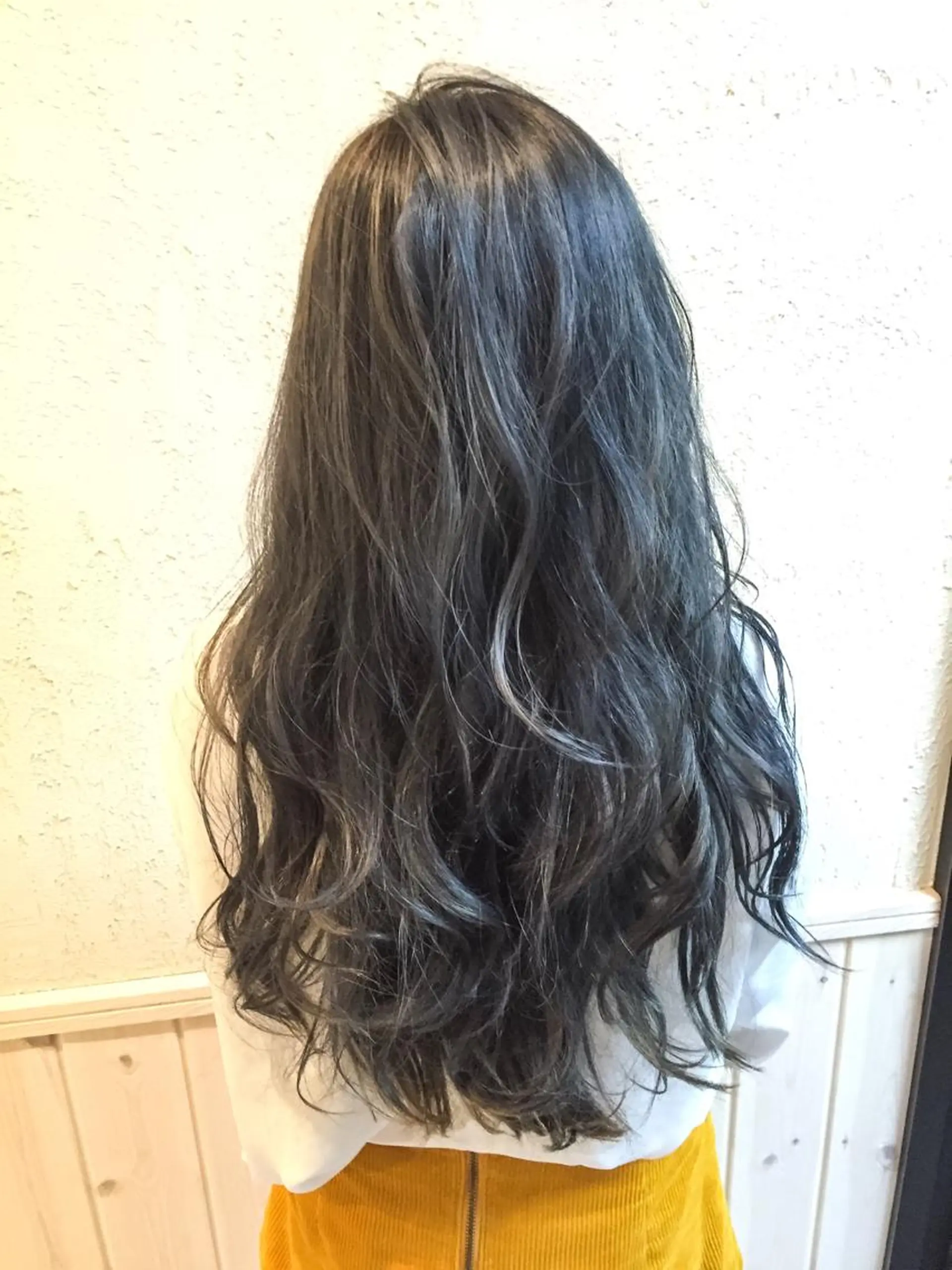 ロング カラー ブルーカラー 宮内 佑規のその他イメージ