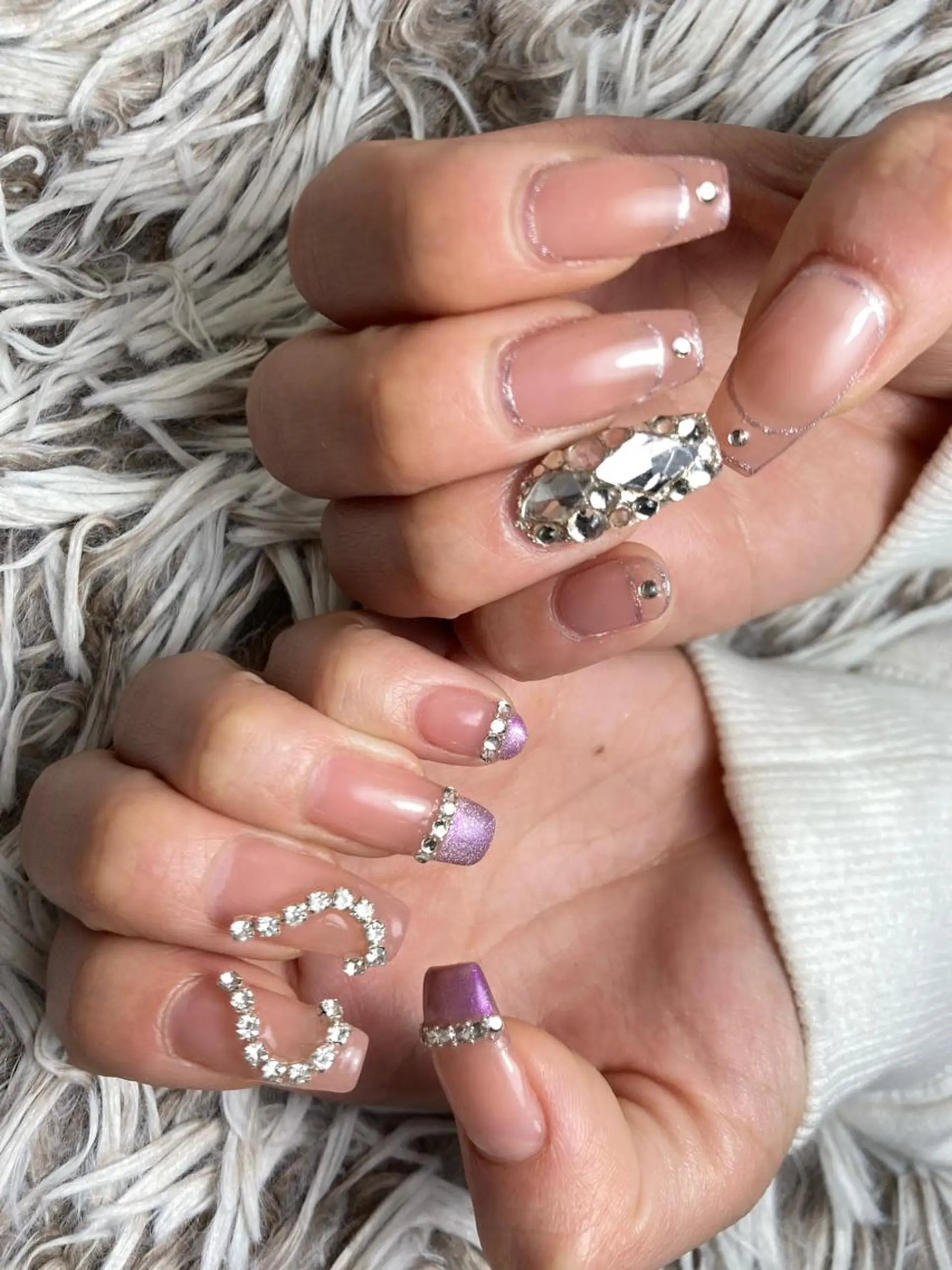 ロング ネイル ハンドネイル ✴︎ Delightのネイルデザイン