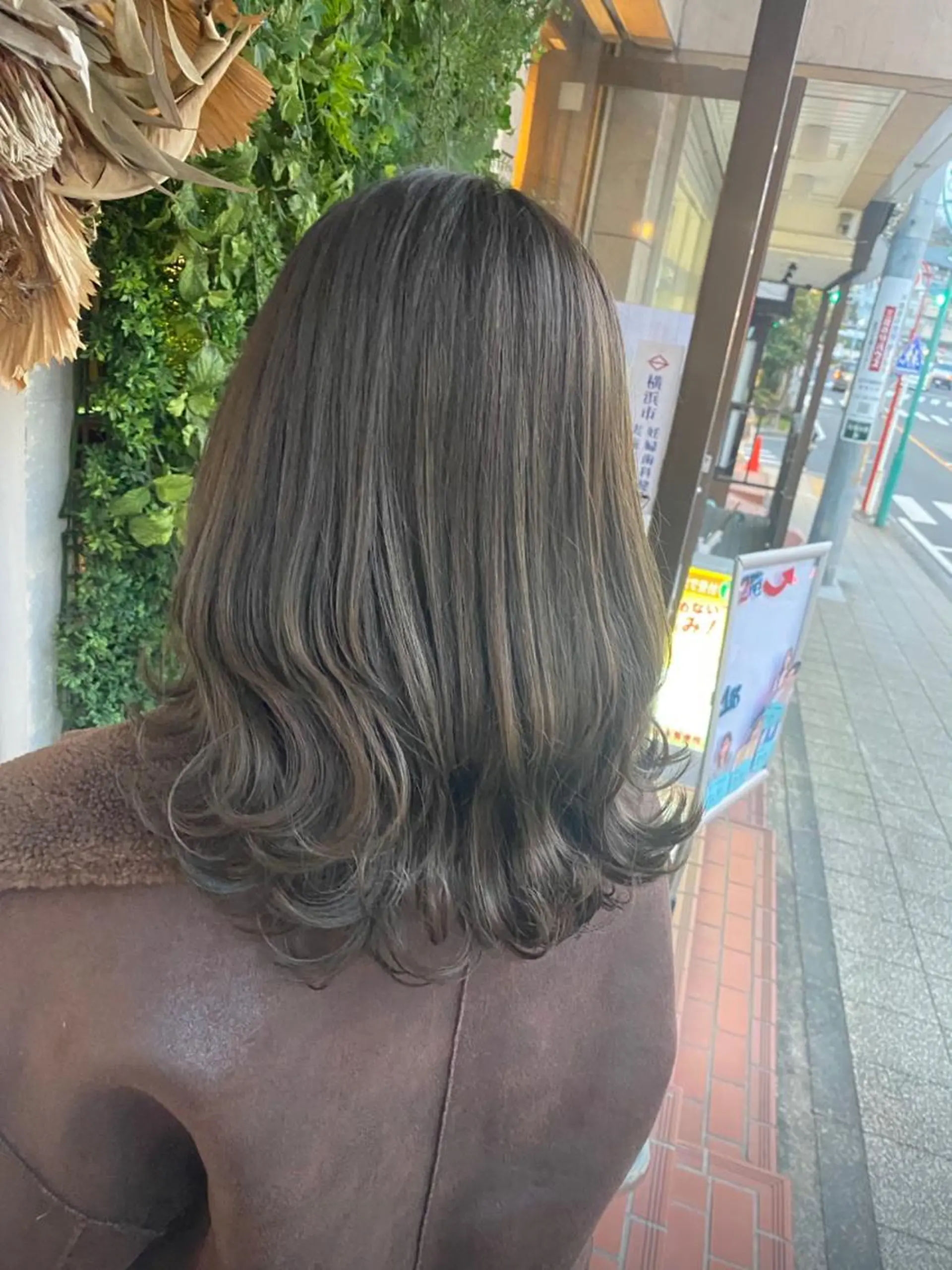 セミロング カラー 透明感カラー/韓国 ヘア🩶yuri🩵のヘアスタイル