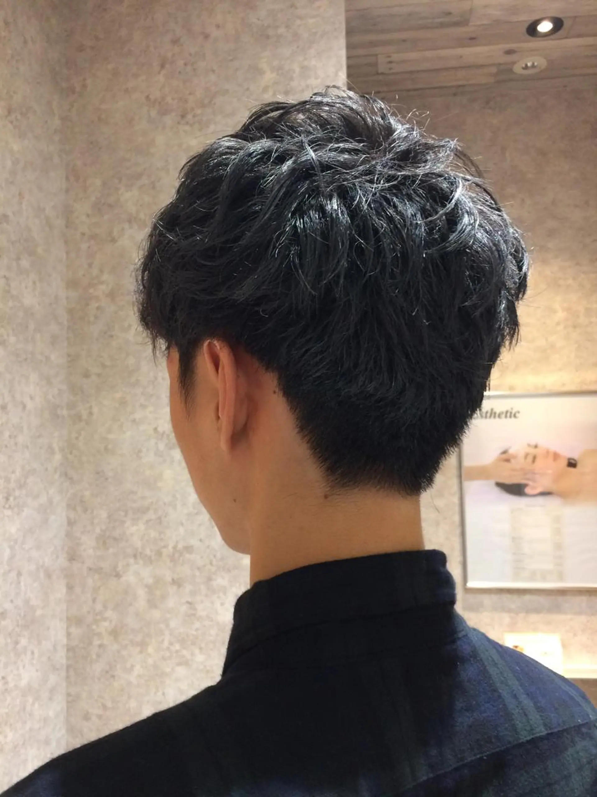 メンズ Kobayashi ハイライト/ショートのヘアスタイル