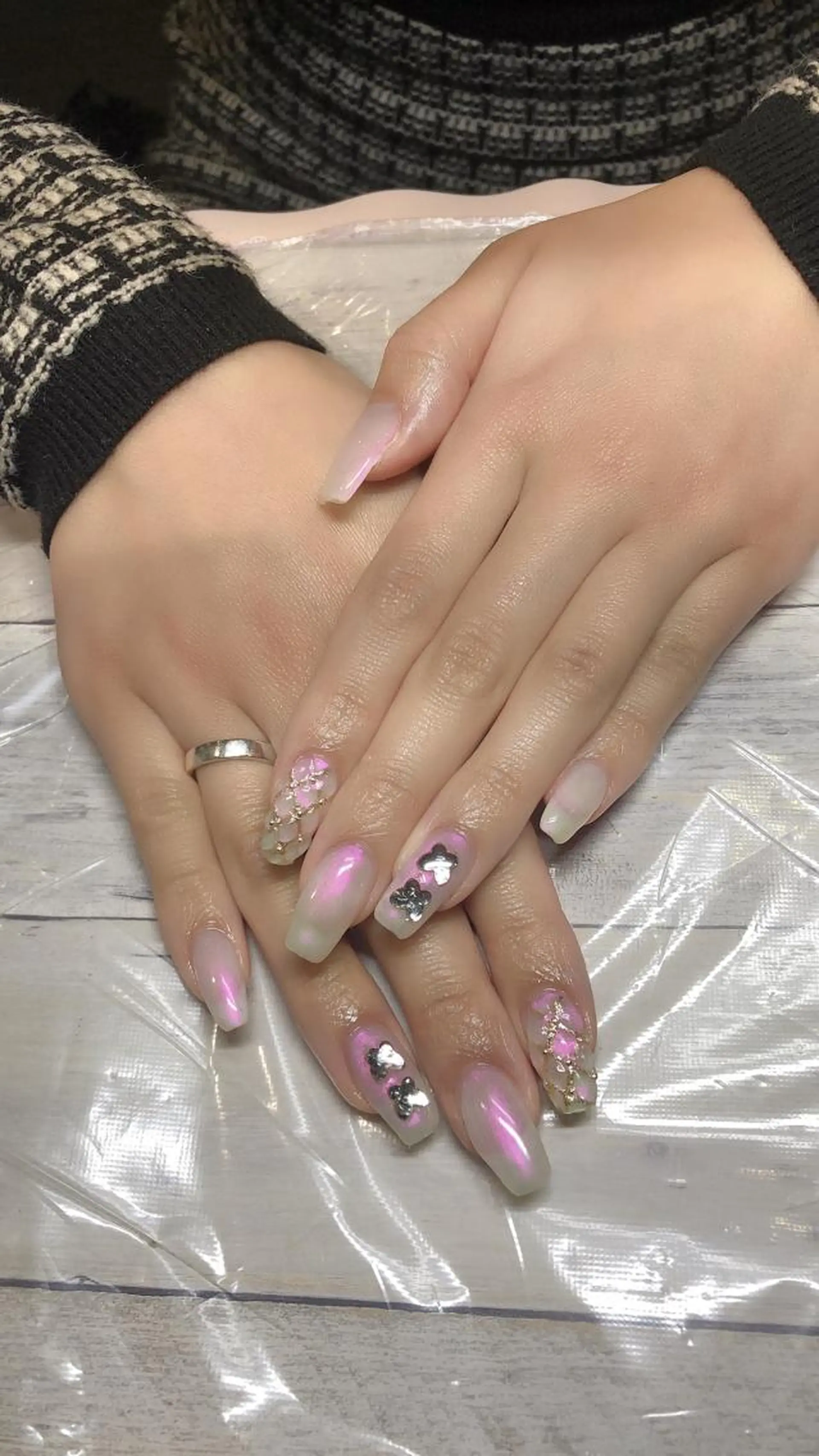 ネイル ✨アン ミユ✨のネイルデザイン