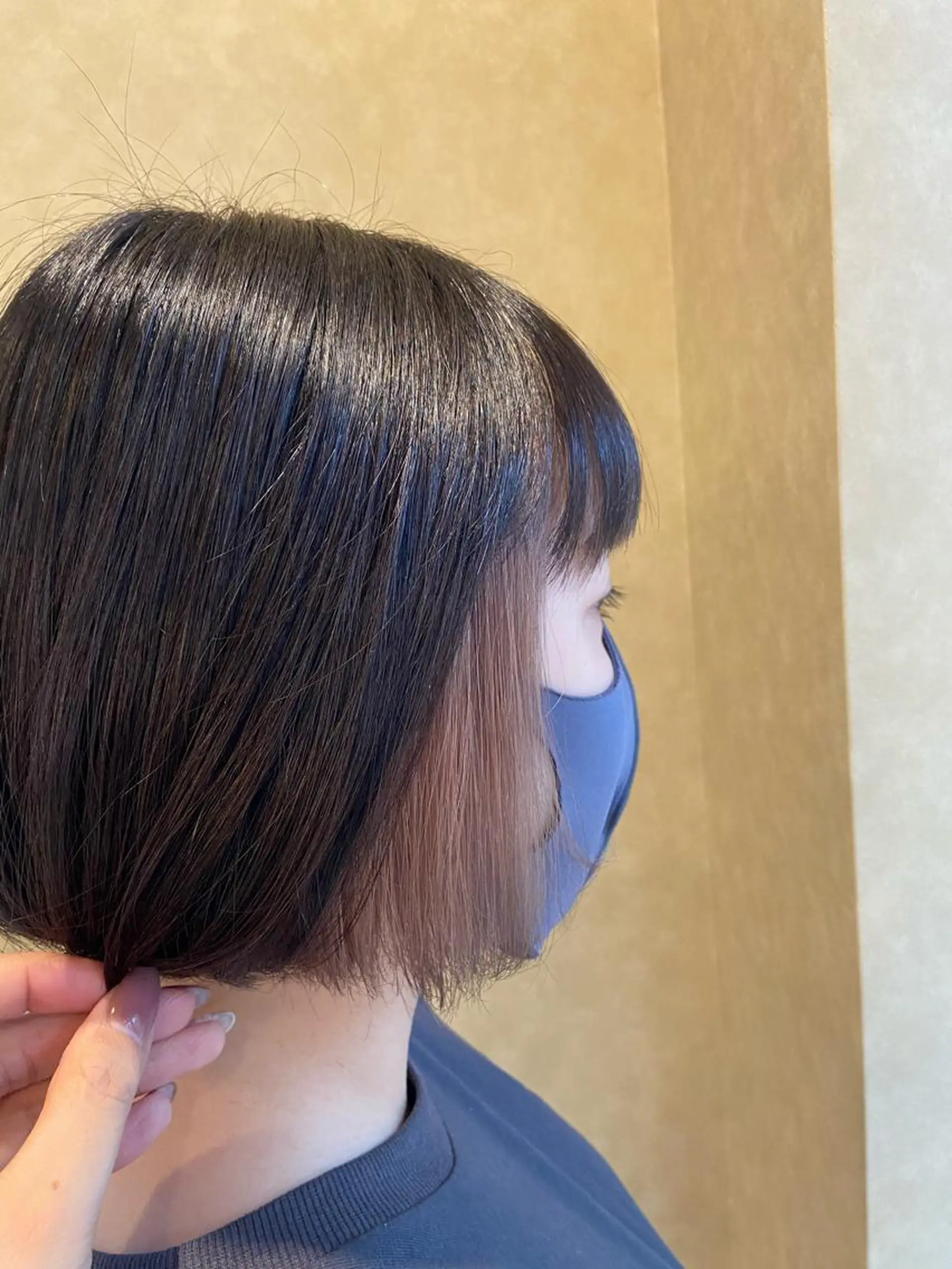 ショート カラー ベージュカラー インナーカラー ピンクカラー ピンクベージュ 小林 亜紀のヘアスタイル