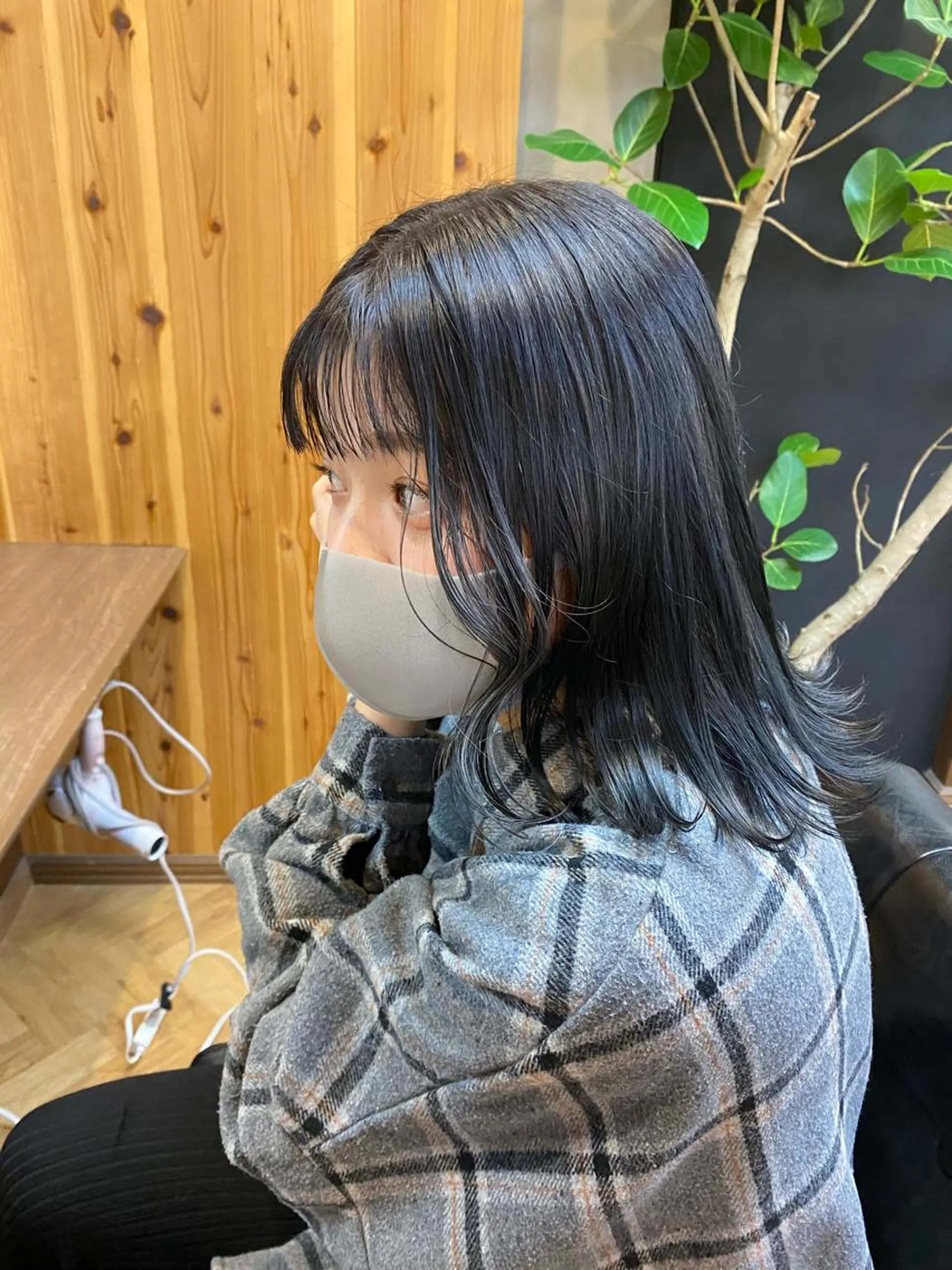 ミディアム デザインカラー/ボブ ブリーチカラー/ユリのヘアスタイル