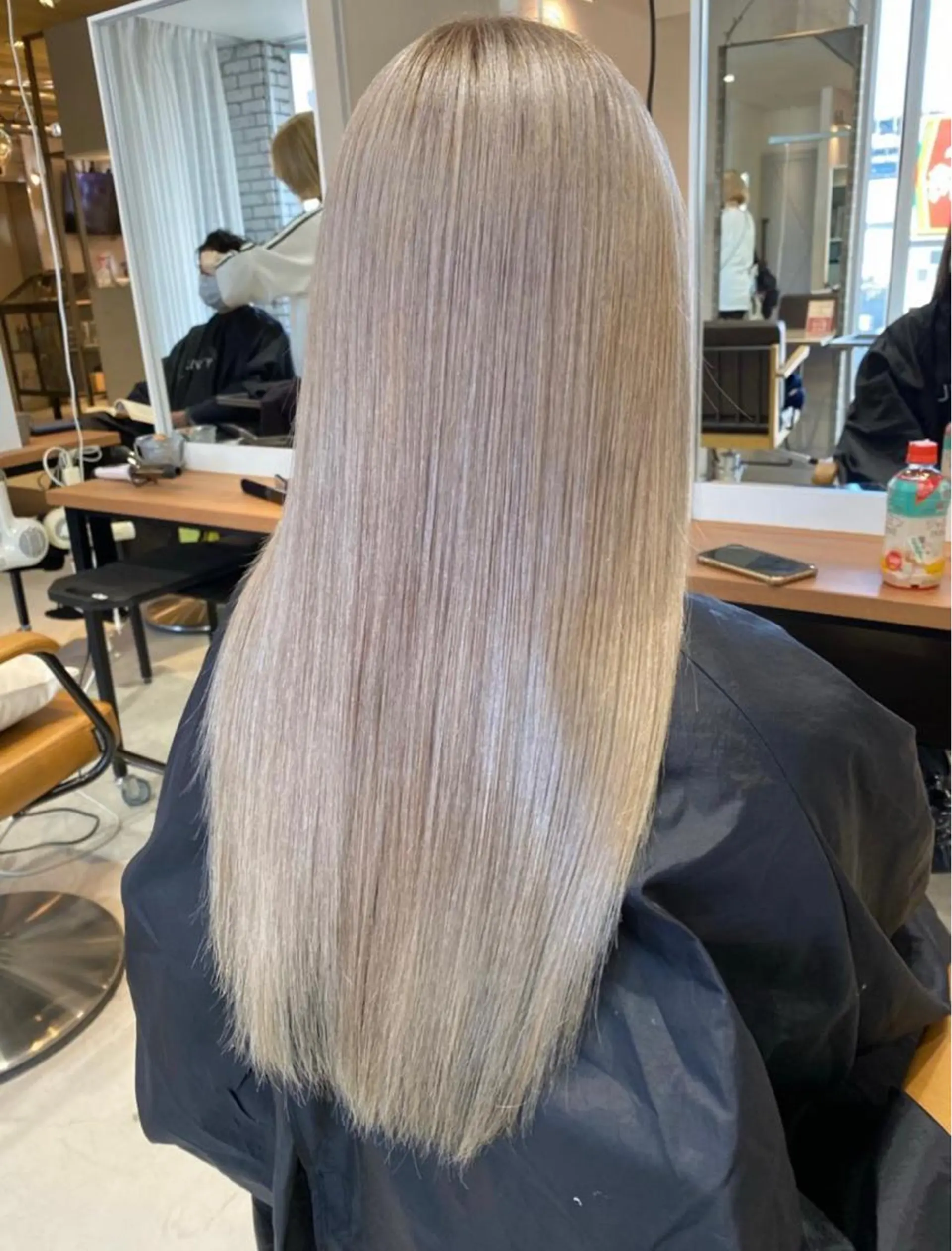 ロング azusa/心斎橋/ ハイトーンカラーのヘアスタイル