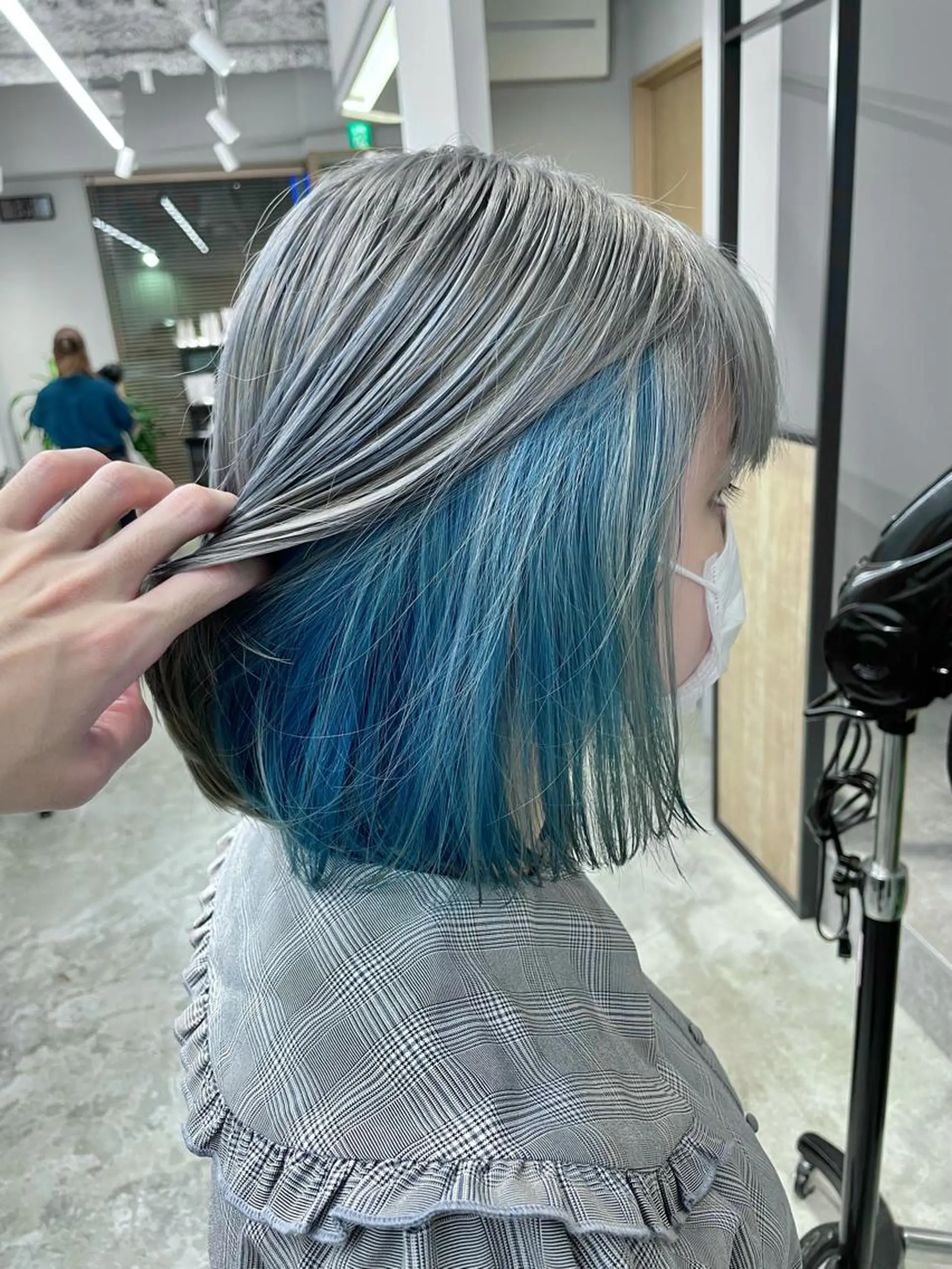 ミディアム SAEKI【ior 】北千住店ブリーチのヘアスタイル