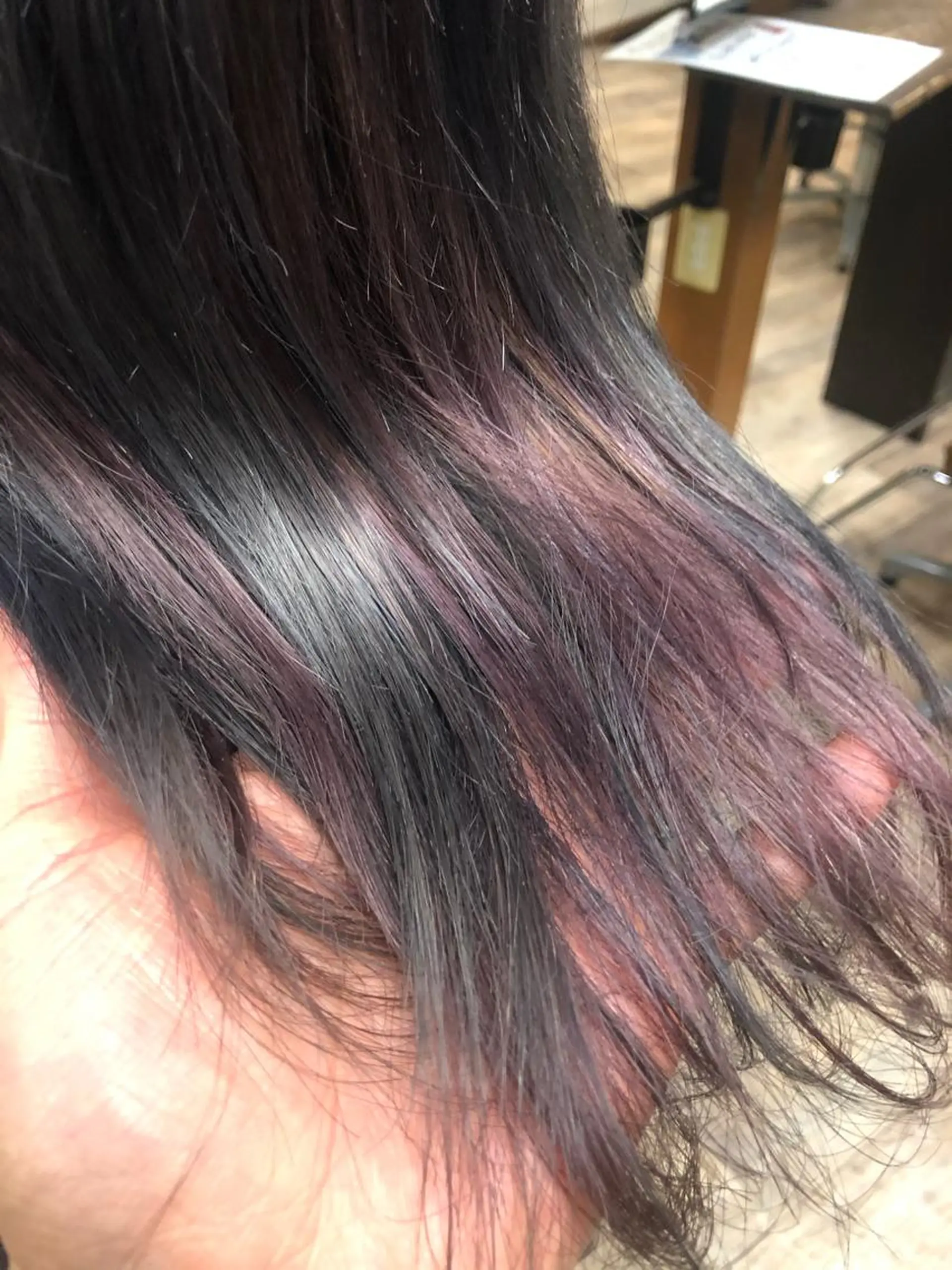 セミロング カラー ヘアカラー 粟野 裕稀のヘアスタイル