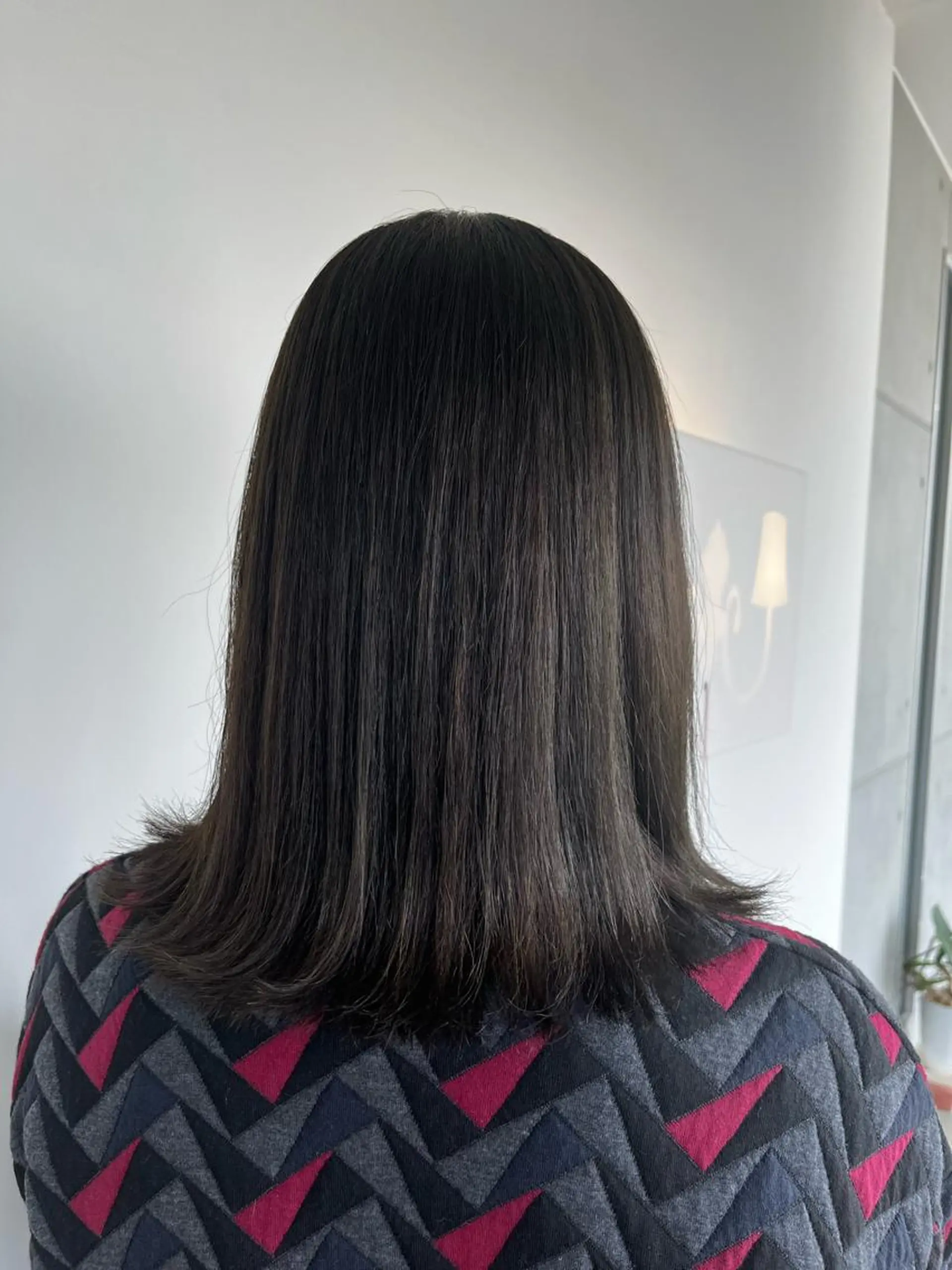 ミディアム おせ ちさとのヘアスタイル