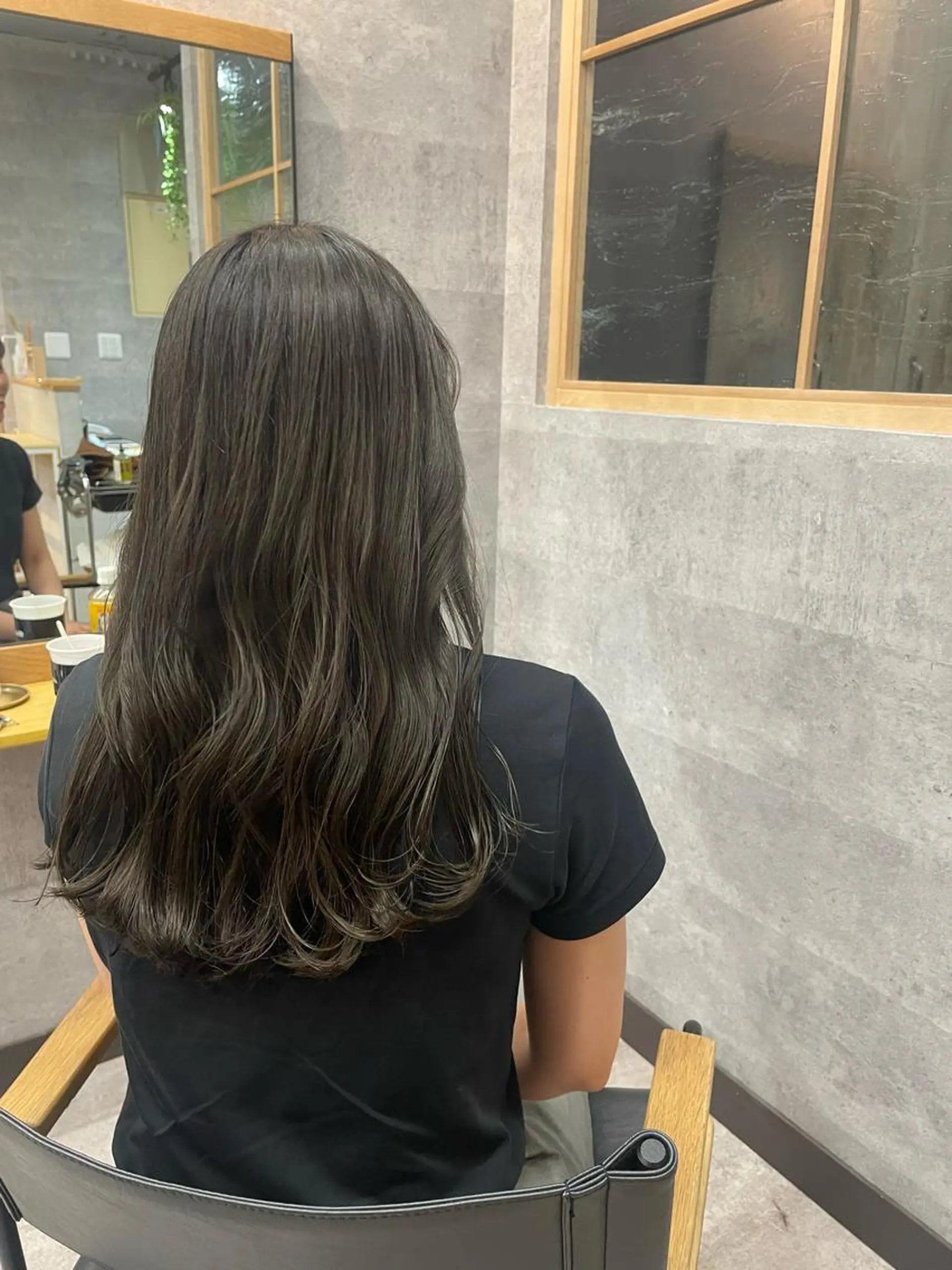 ロング ハイライト 艶髪 🌸木下なつみのヘアスタイル