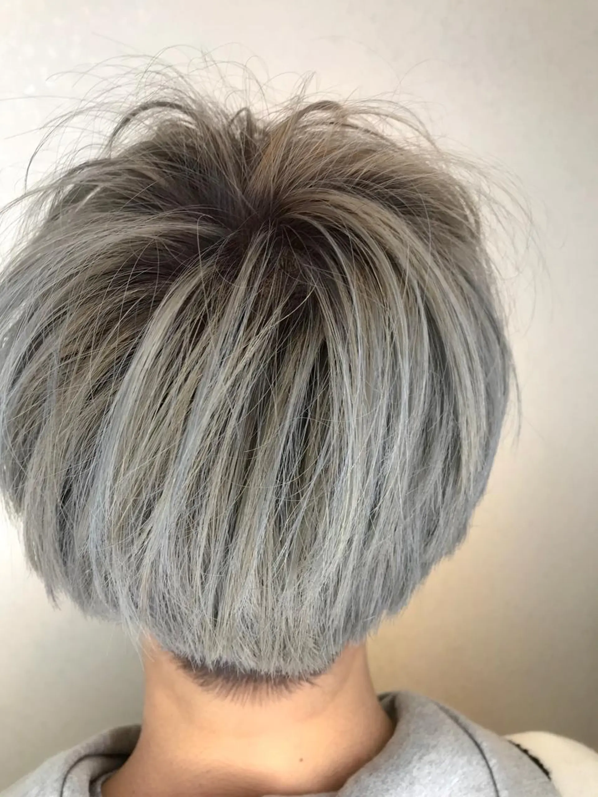 ショート お悩み解決美容師🩷 ♠️ベテランそめやのヘアスタイル