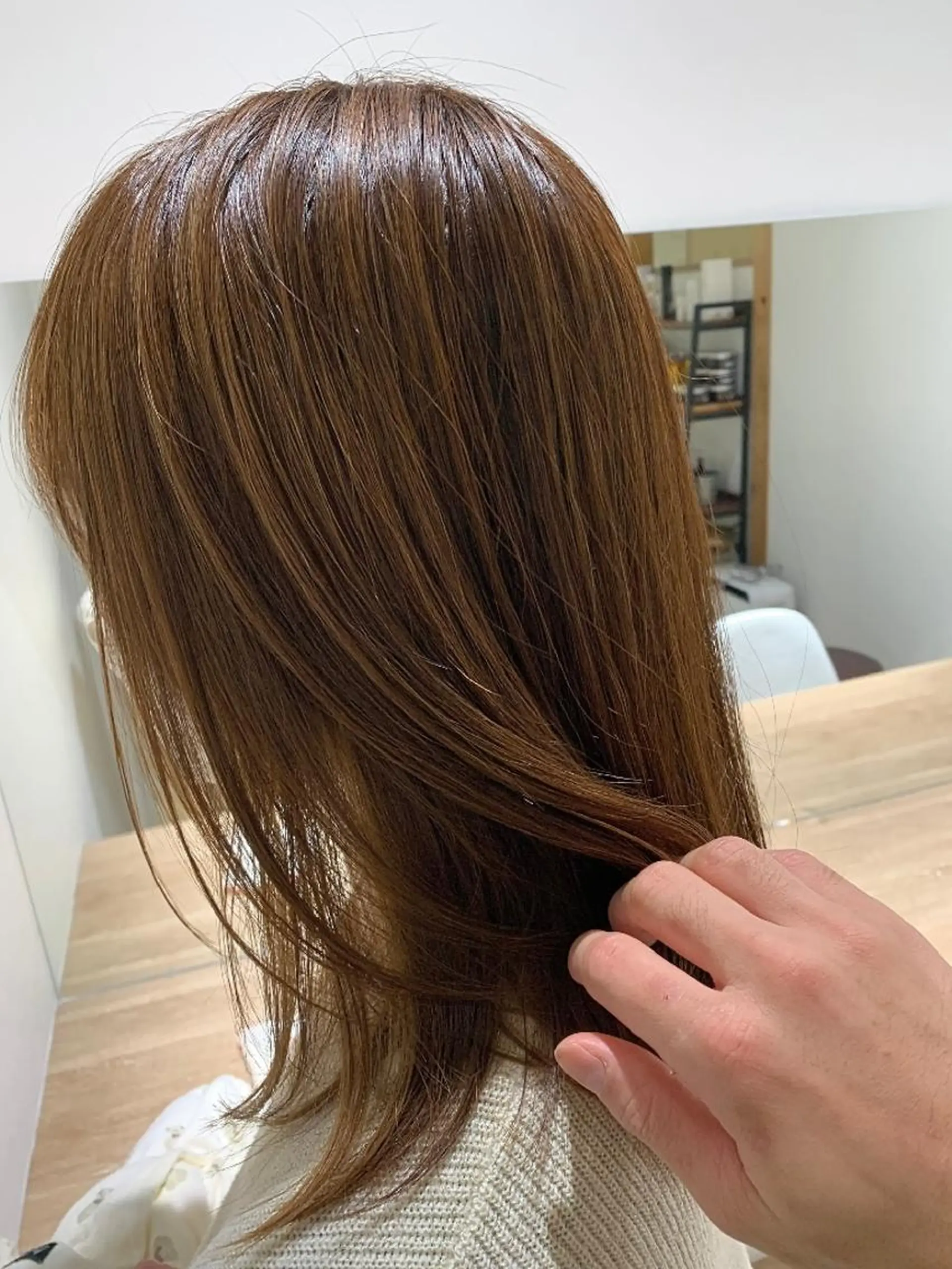 ミディアム カラー カット ヘアカラー トリートメント 【Annie】古賀  将のヘアスタイル