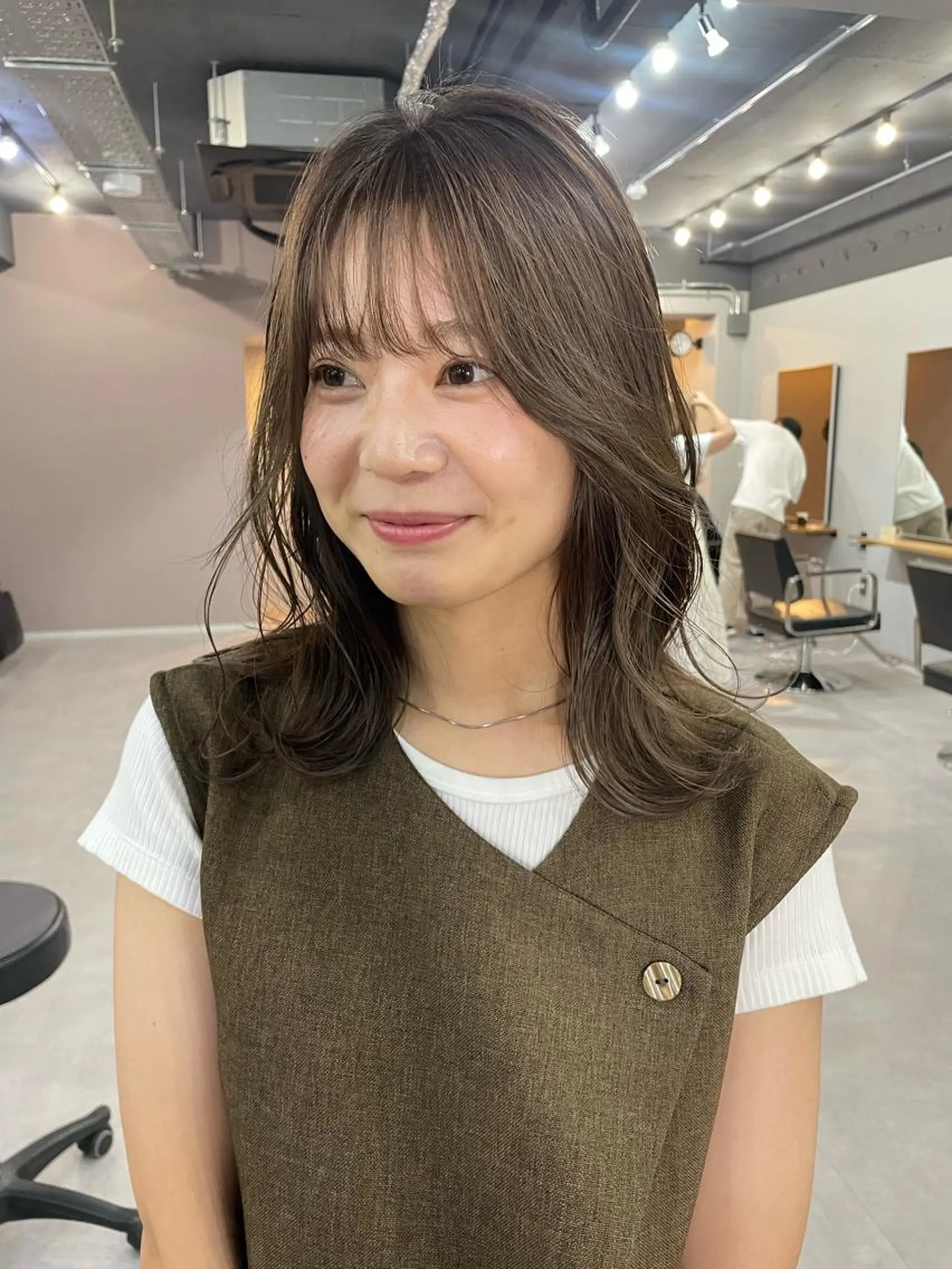 ミディアム ヘアカラー 倉辻 香奈子のヘアスタイル