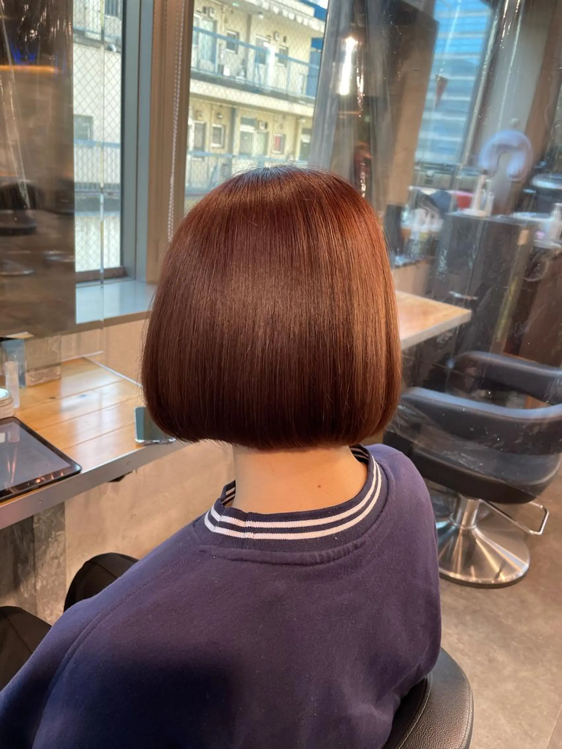 ショート ベージュカラー💖 やすひろのヘアスタイル