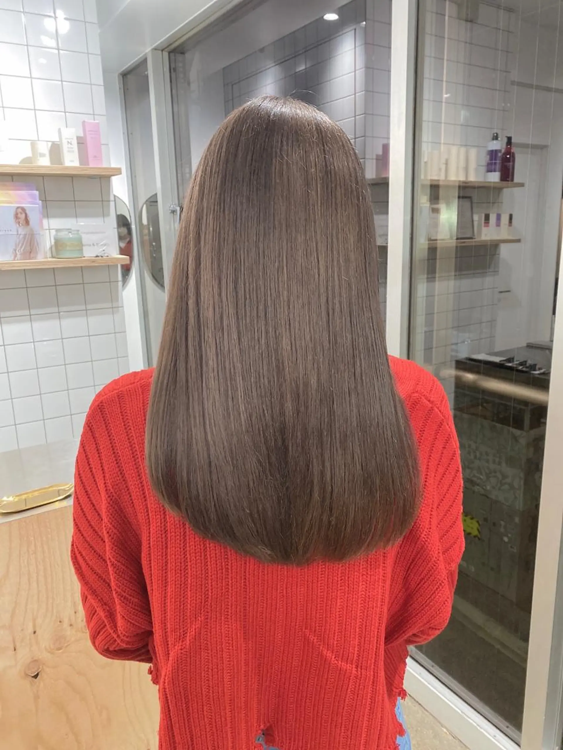 ロング カラー ベージュカラー ブラウンカラー ヘアカラー トリートメント ブリーチ指名 NO1🌈SAKIのヘアスタイル