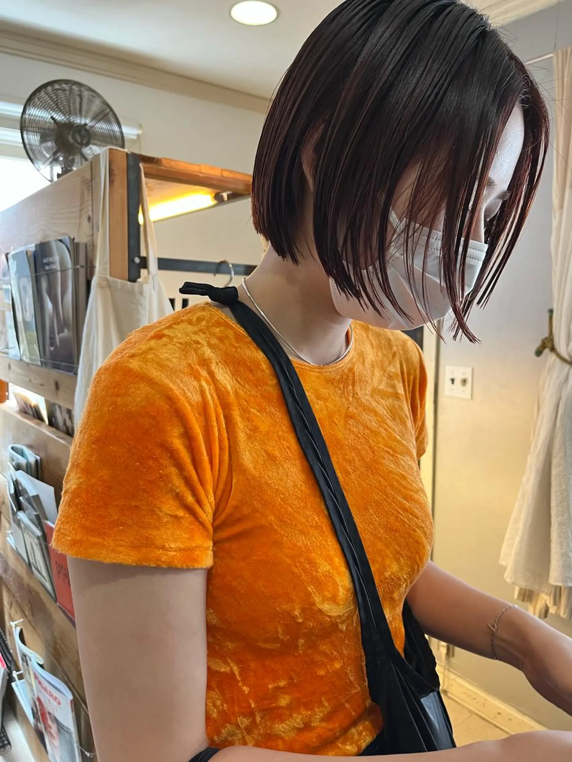 ショート カラー eri kinjoのヘアスタイル