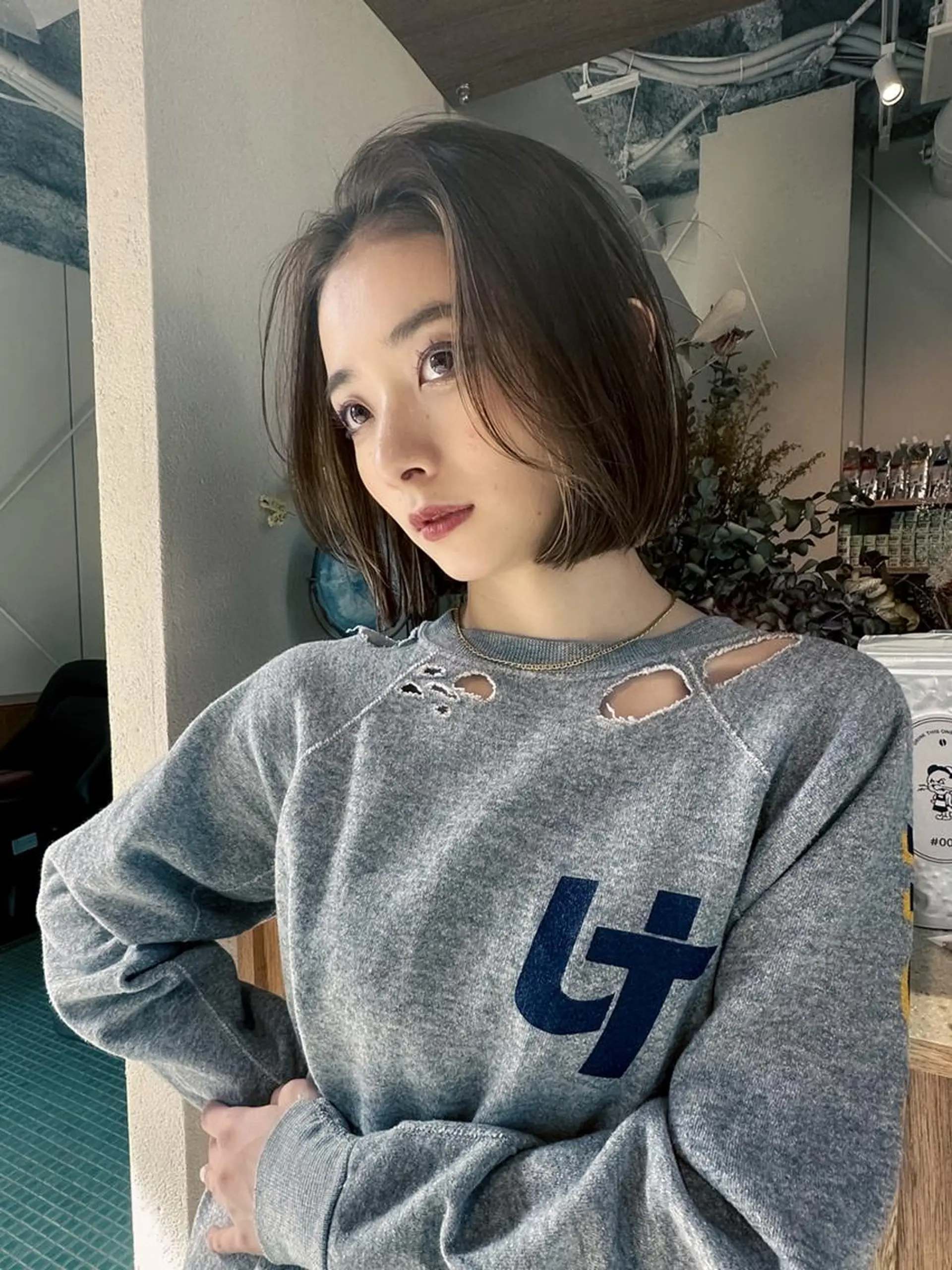 ミディアム カット ヘアカラー トリートメント yelm (official)のヘアスタイル