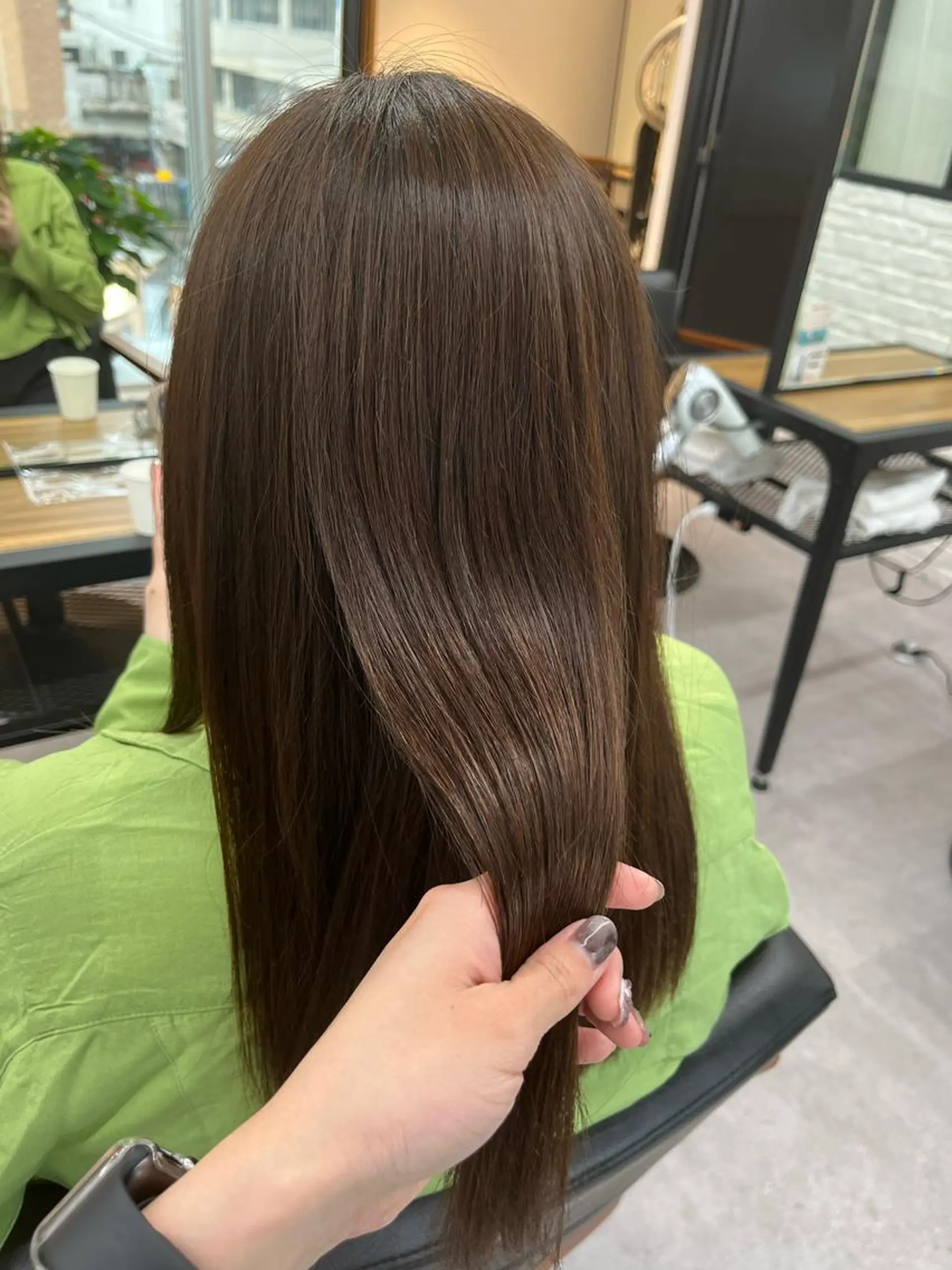 ロング カラー パーマ ヘアアレンジ メンズ キッズ ネイル マツエク・マツパ アイブロウ カット 縮毛矯正 トリートメント 横浜Bob美容師🤎 ERINAのヘアスタイル