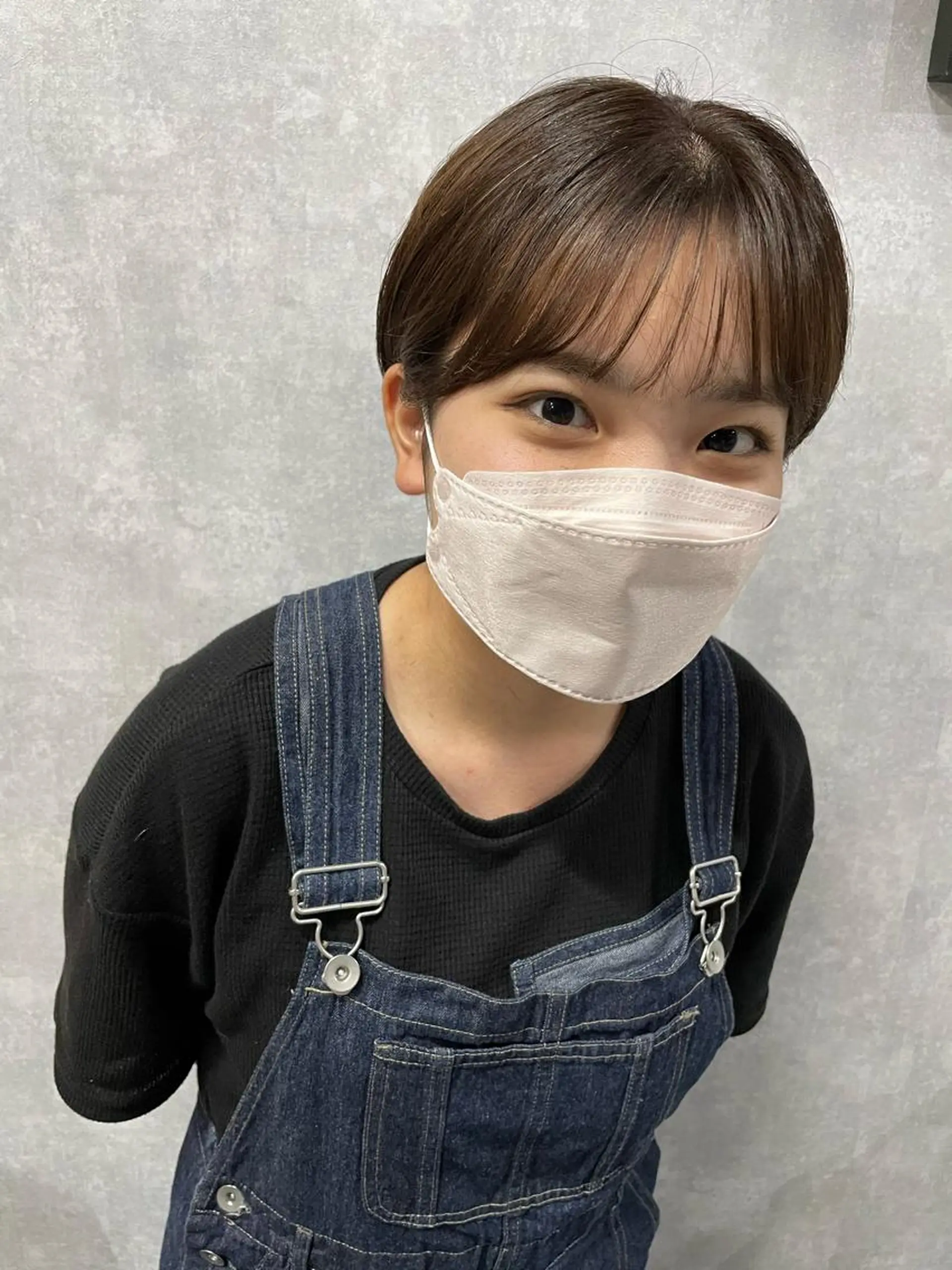 ショート 切りっぱなしボブ ショートボブ ハンサムショート 丸みショート アッシュ モテ髪/ボブ/ショー ト/アダチフウトのヘアスタイル