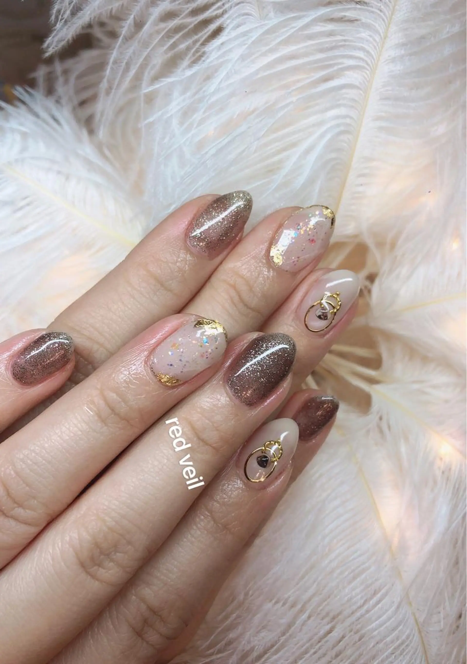 ミディアム ネイル 長さ出し専門 nynaのネイルデザイン