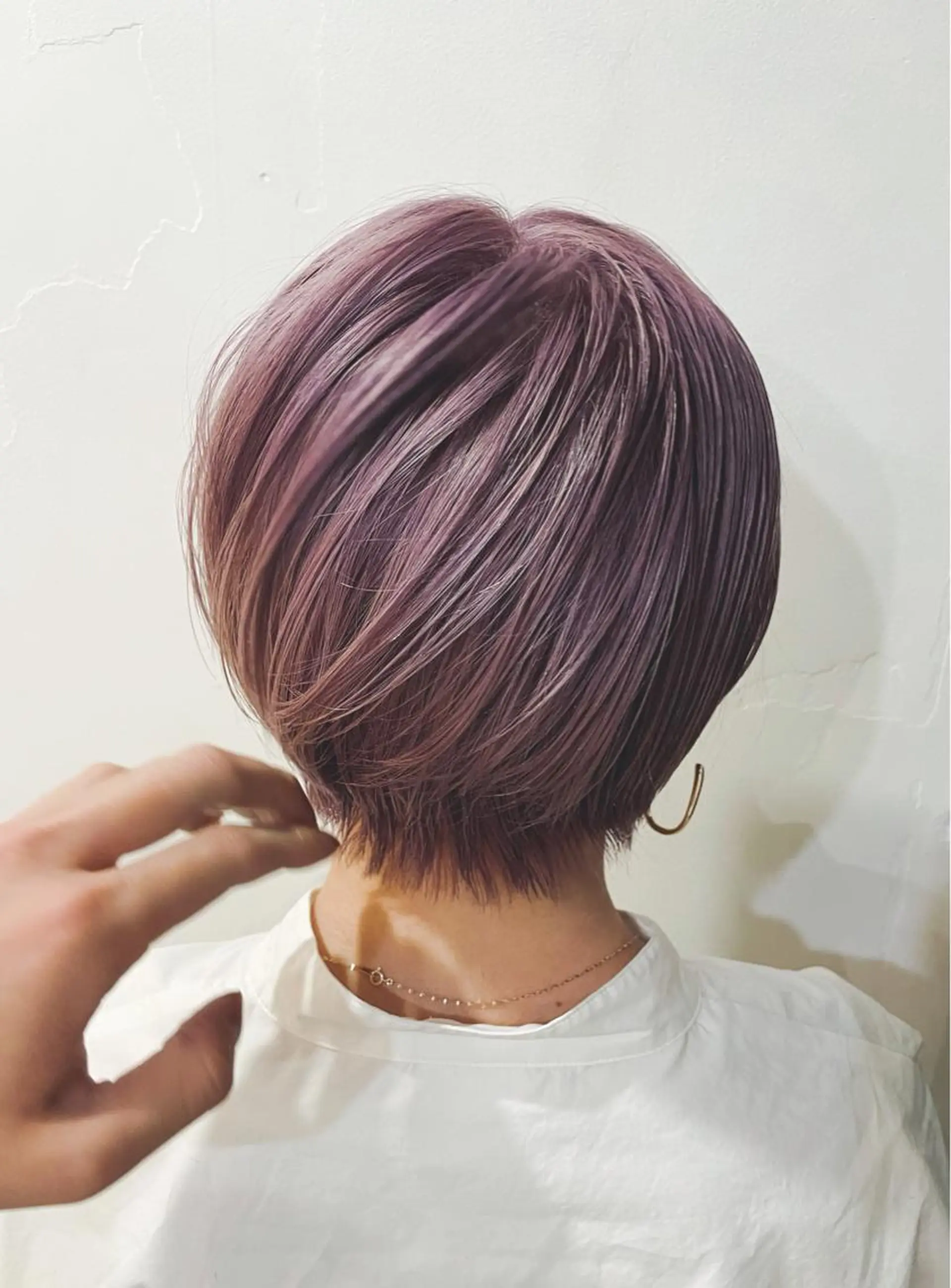 ショート カット ヘアカラー トリートメント kvell by urban.所属・ショート・ボブ ・ウルフ✂︎IMAIのヘアスタイル
