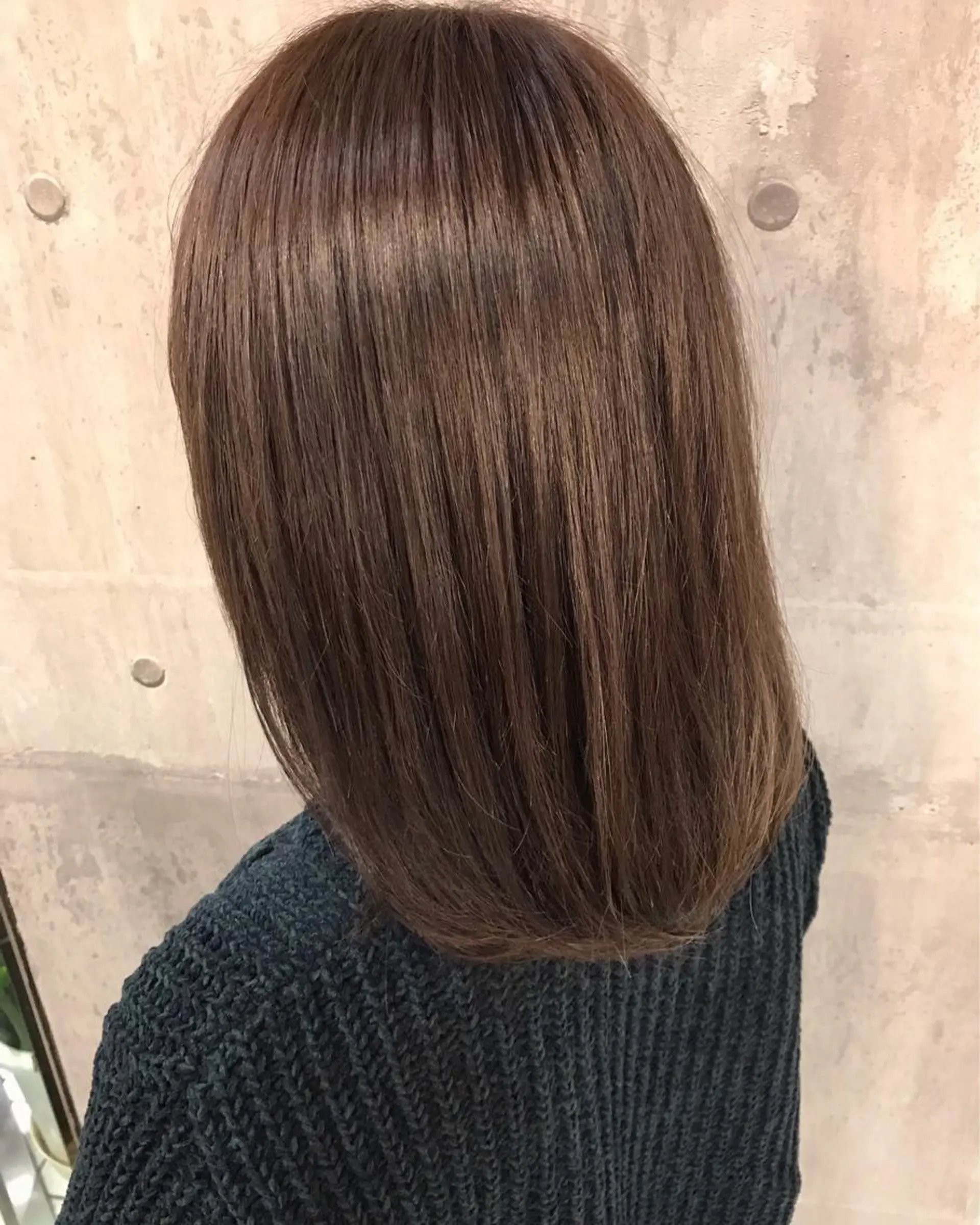ミディアム カラー ベージュカラー 透明感カラー カット ヘアカラー トリートメント 田室 和幸のヘアスタイル