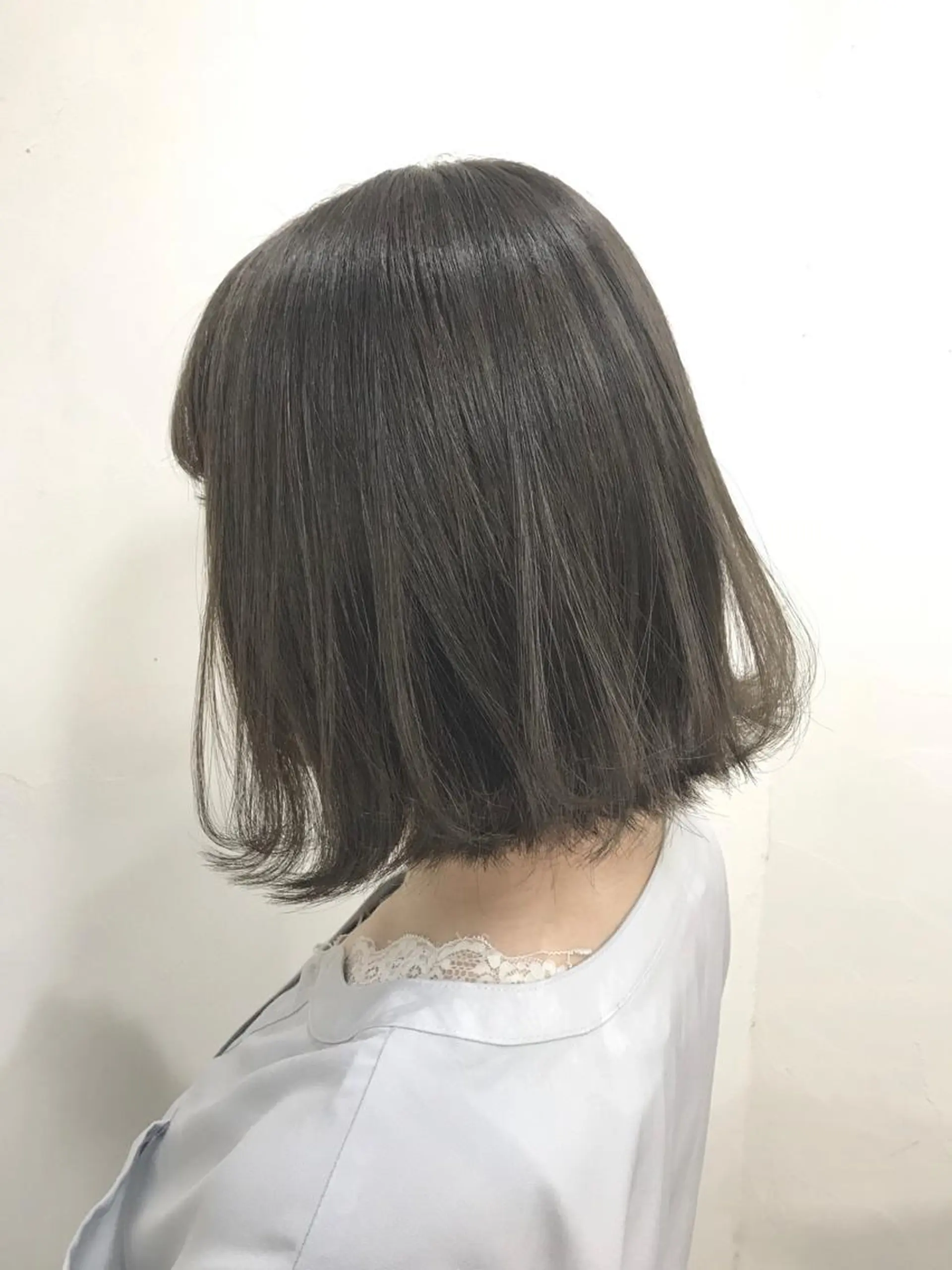 ミディアム カラー グレージュ ハイライトカラー ハイライト 柾本 寛貴のヘアスタイル
