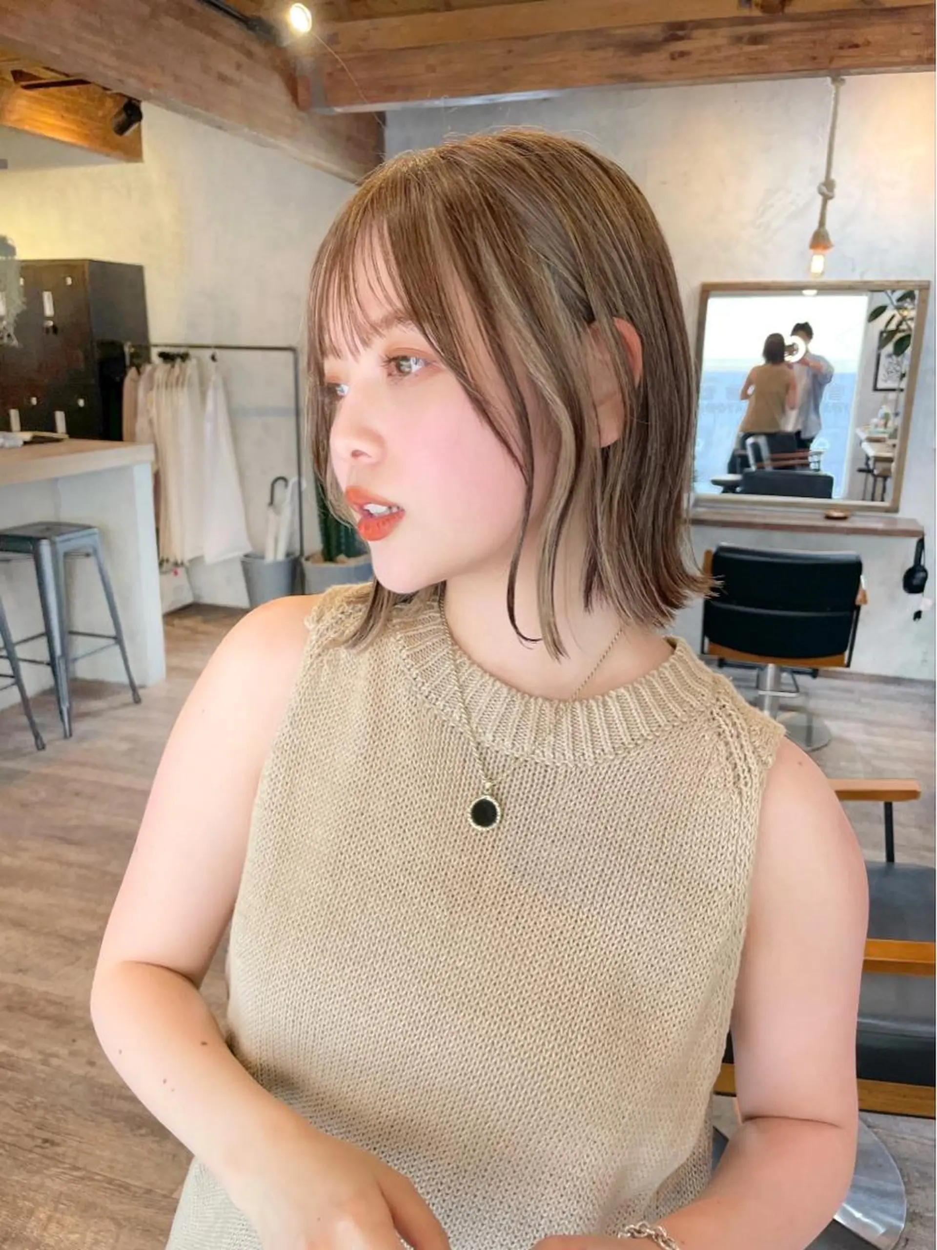 ミディアム カラー カット ヘアカラー 結べるレイヤーボブ くびれLady表参道のヘアスタイル