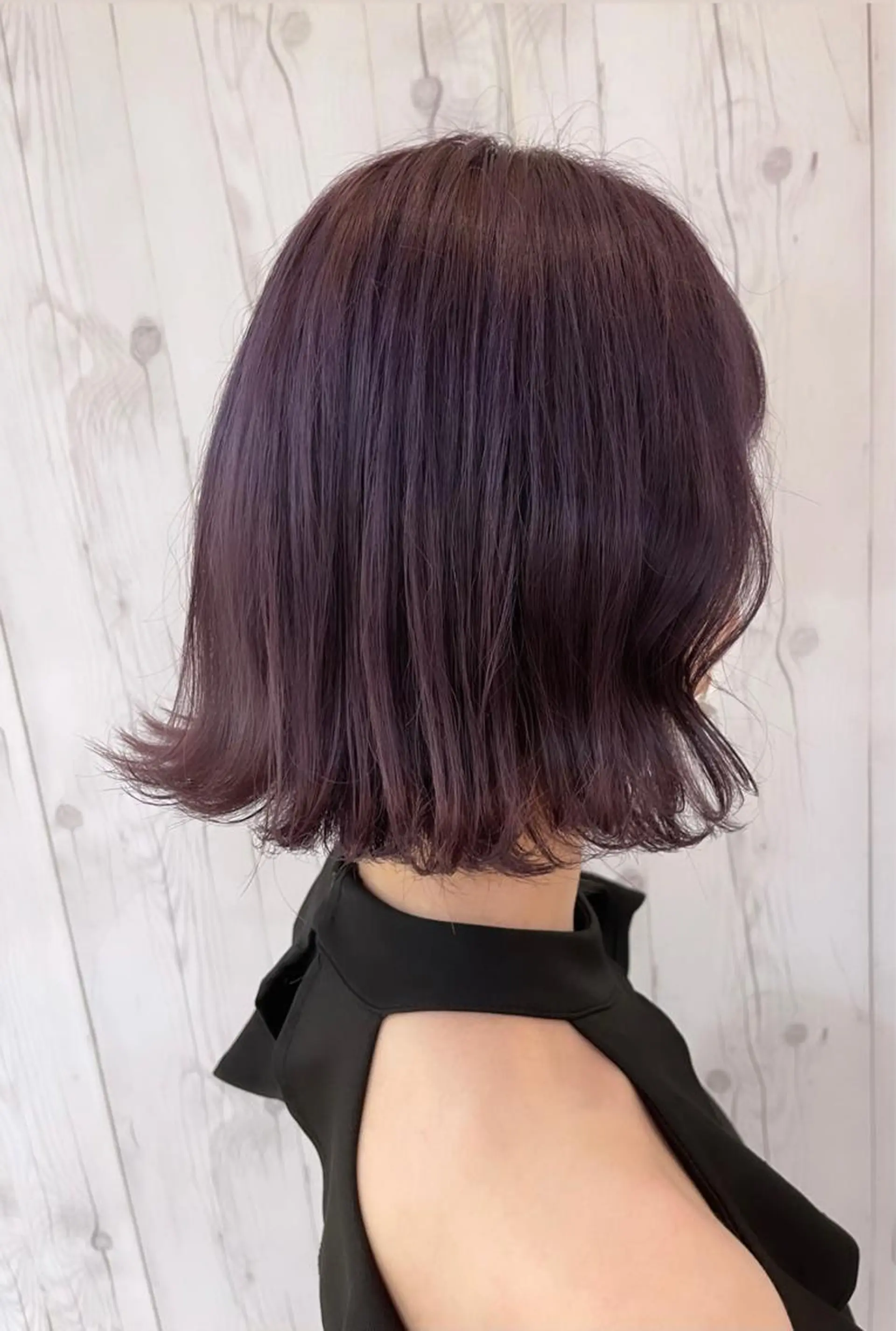 カラー ブリーチ 透明感カラー バイオレットカラー 名古屋のピンク好き かずくん🦩のヘアスタイル