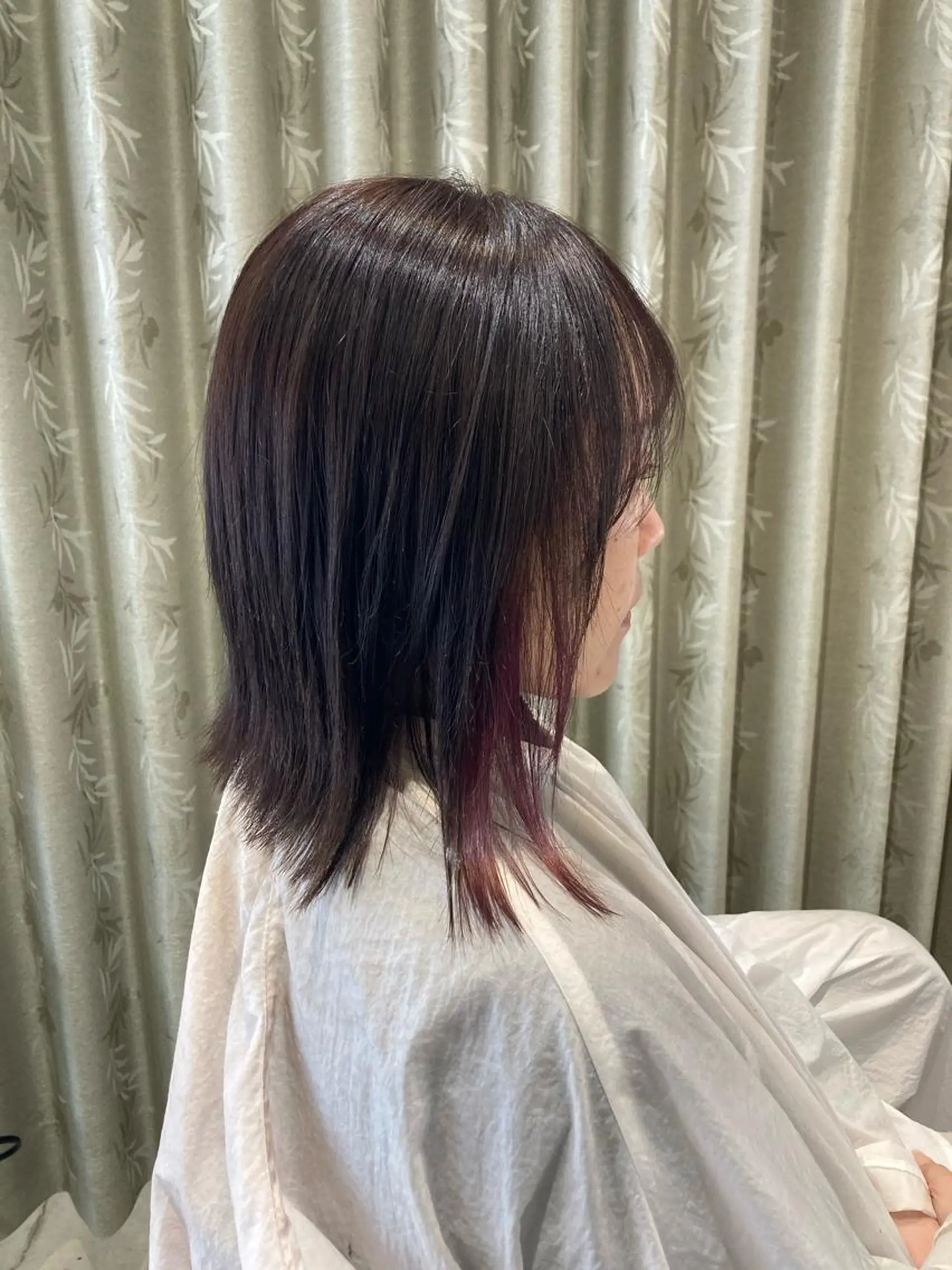 カラー イヤリングカラー ヘアカラー 折本 沙織のヘアスタイル