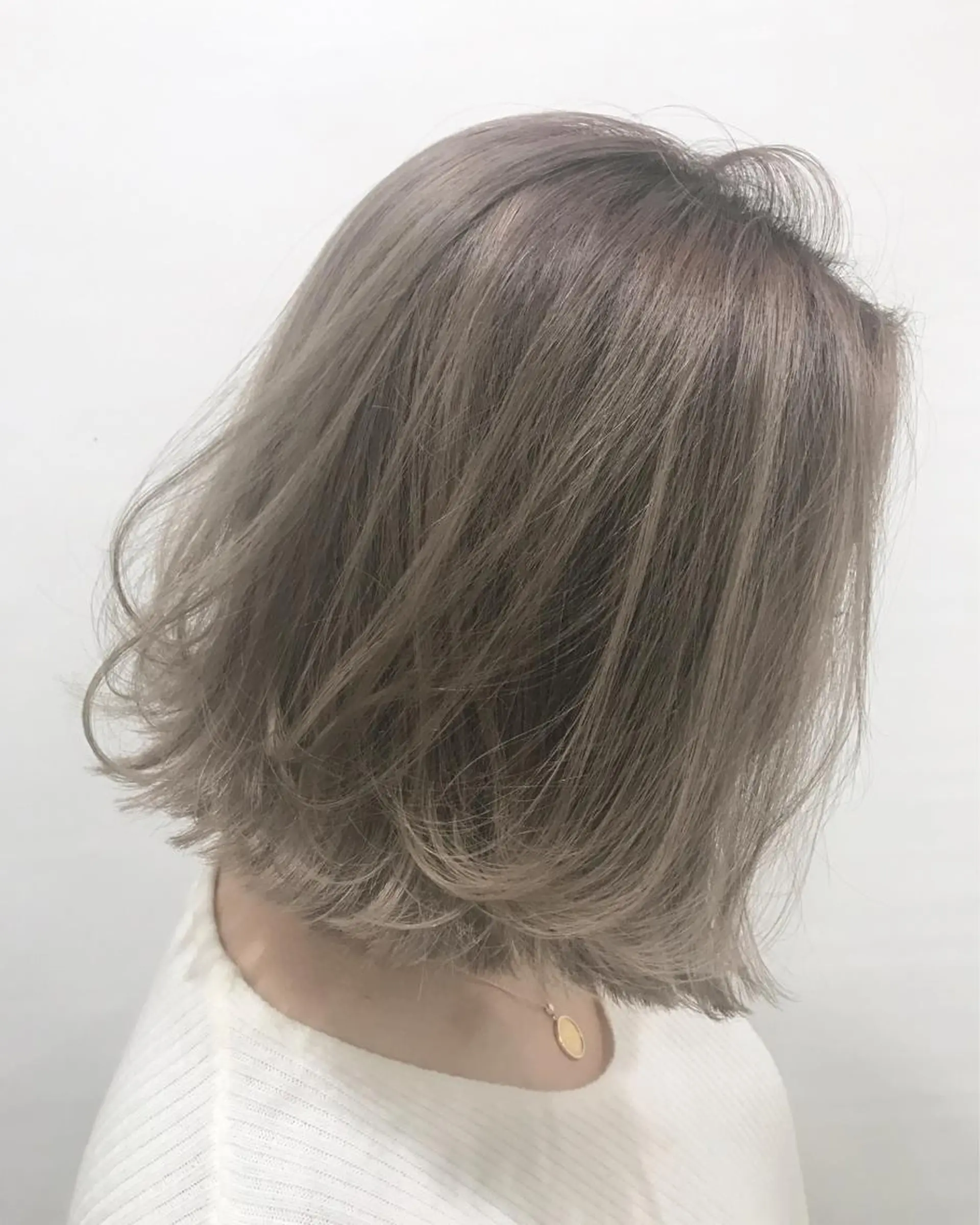 ショート カラー ヘアアレンジ ヘアカラー トリートメント 縮毛矯正 髪質改善寺坂雄飛💐のヘアスタイル