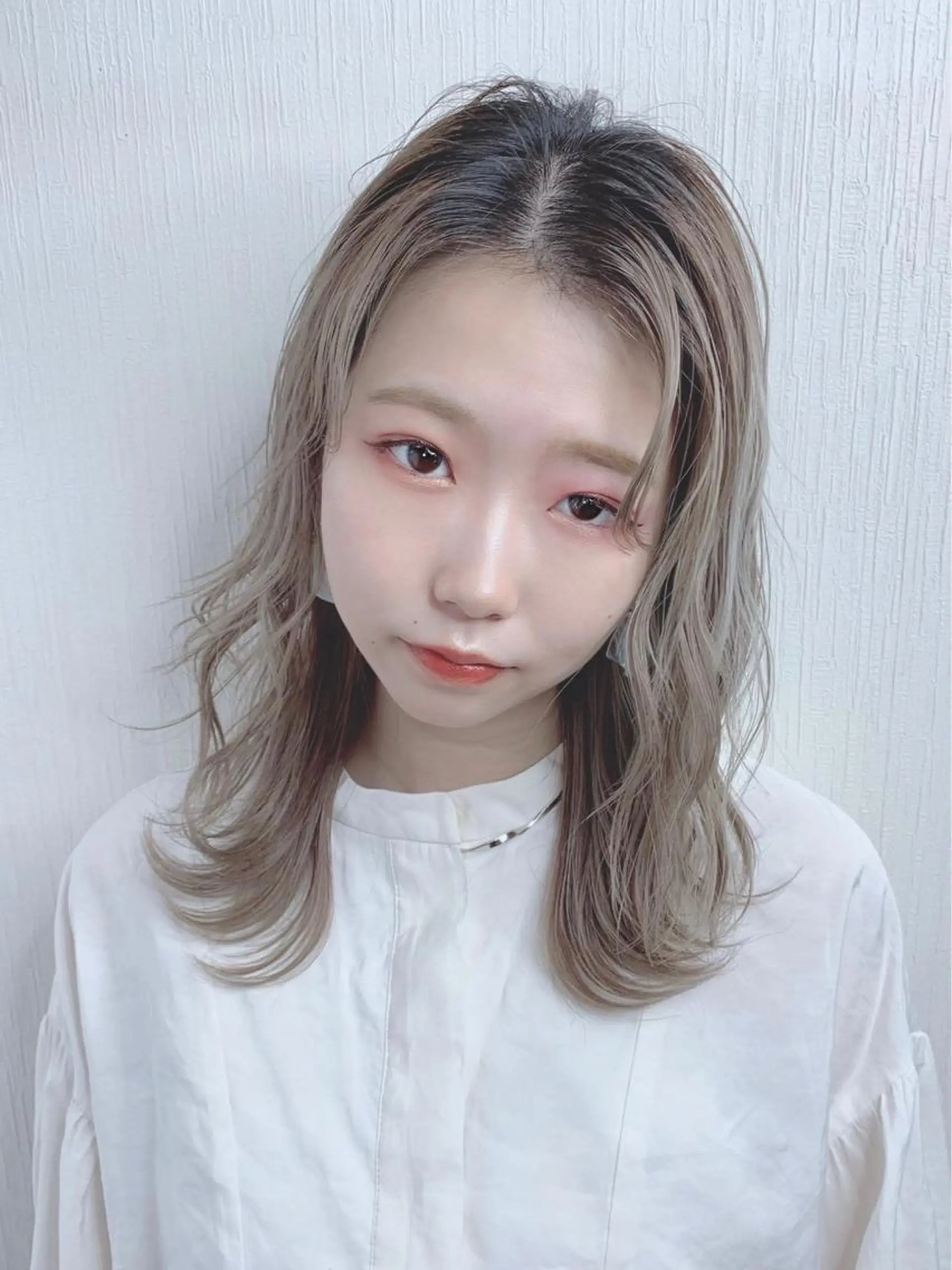 セミロング カラー パーマ ヘアアレンジ 【公式】amble luxe池袋東口🩷のヘアスタイル