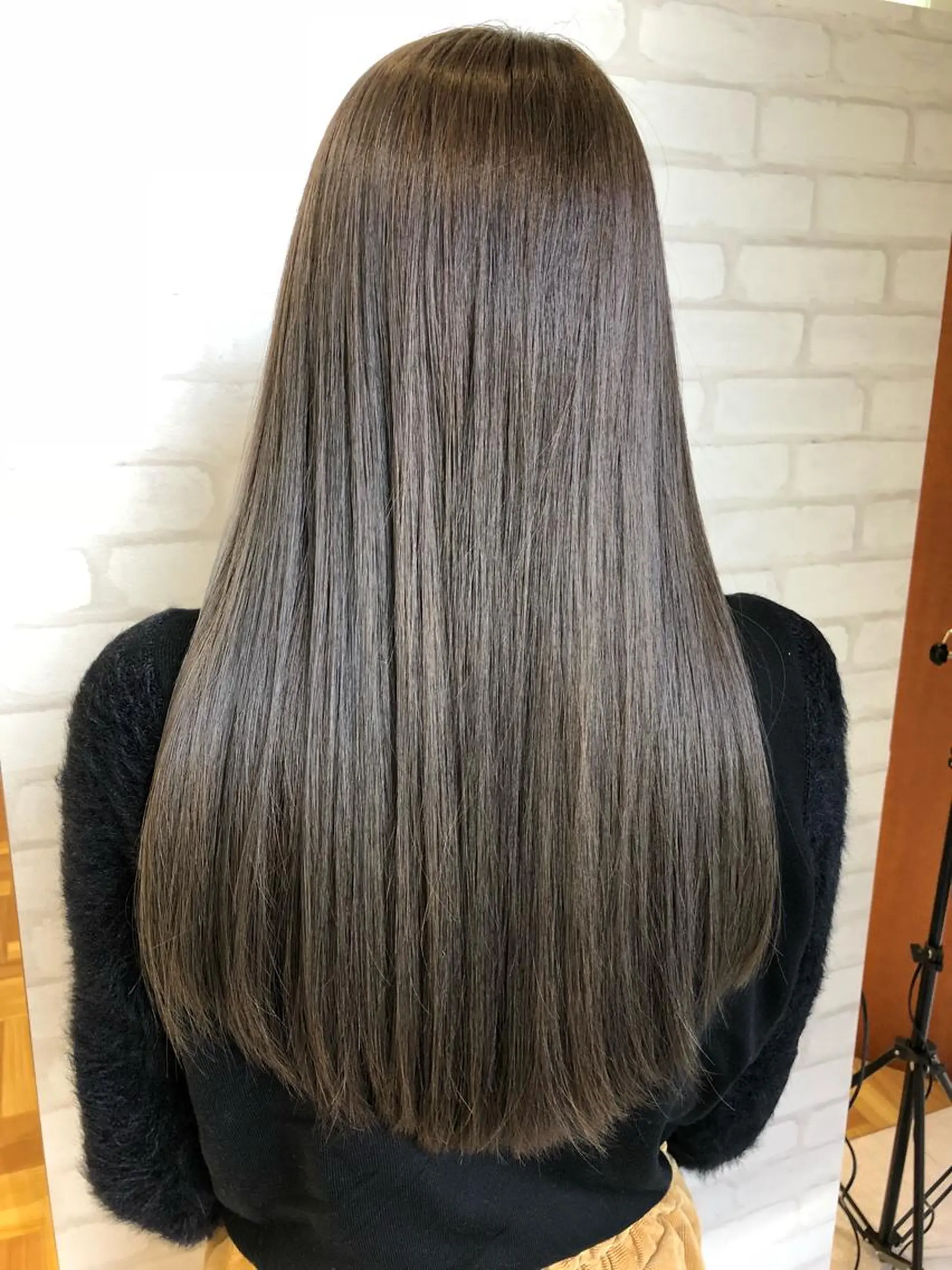 ロング カラー 金沢 広美のヘアスタイル