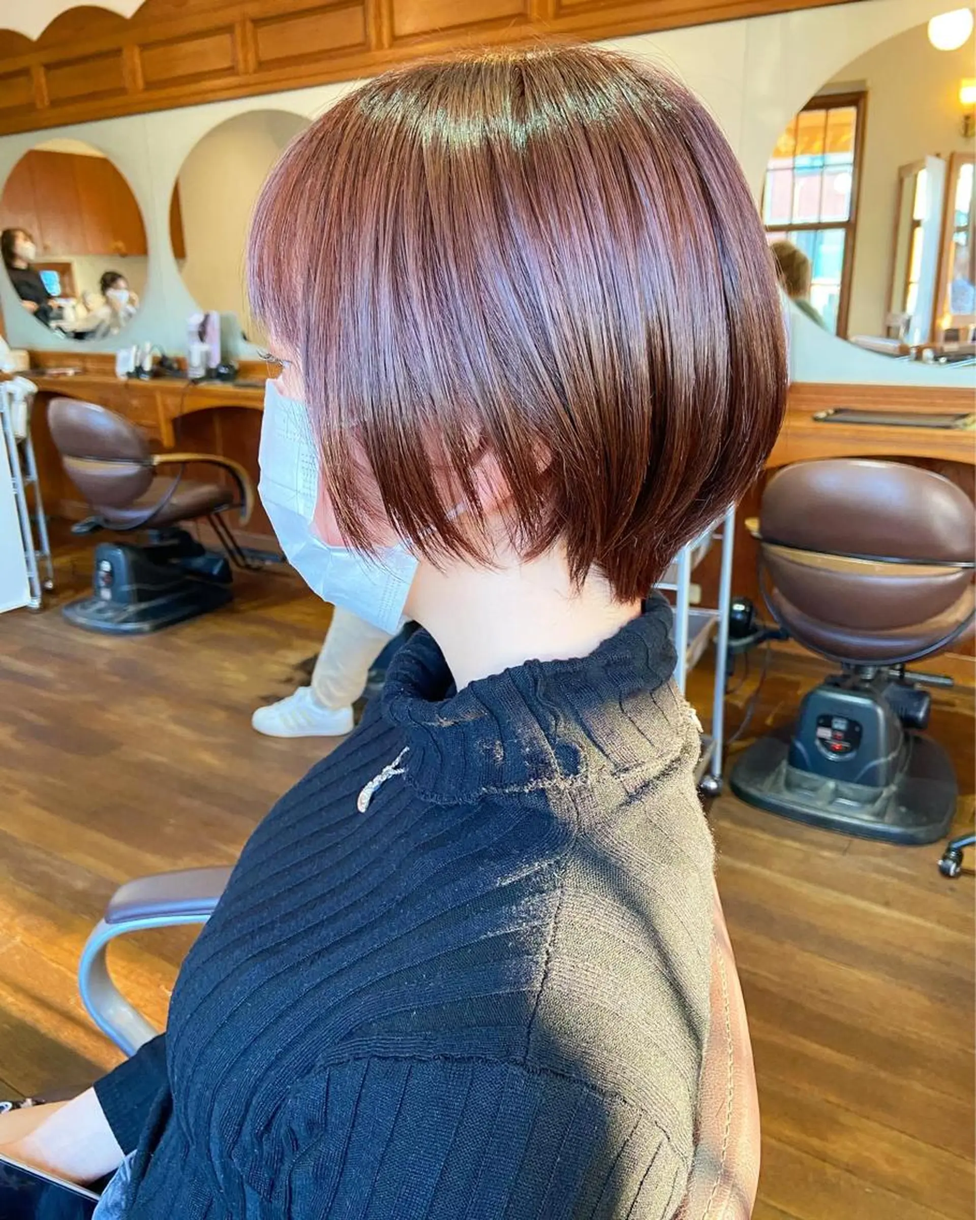 ショート カラー ショートヘア カット ヘアカラー 大良 彩水のヘアスタイル