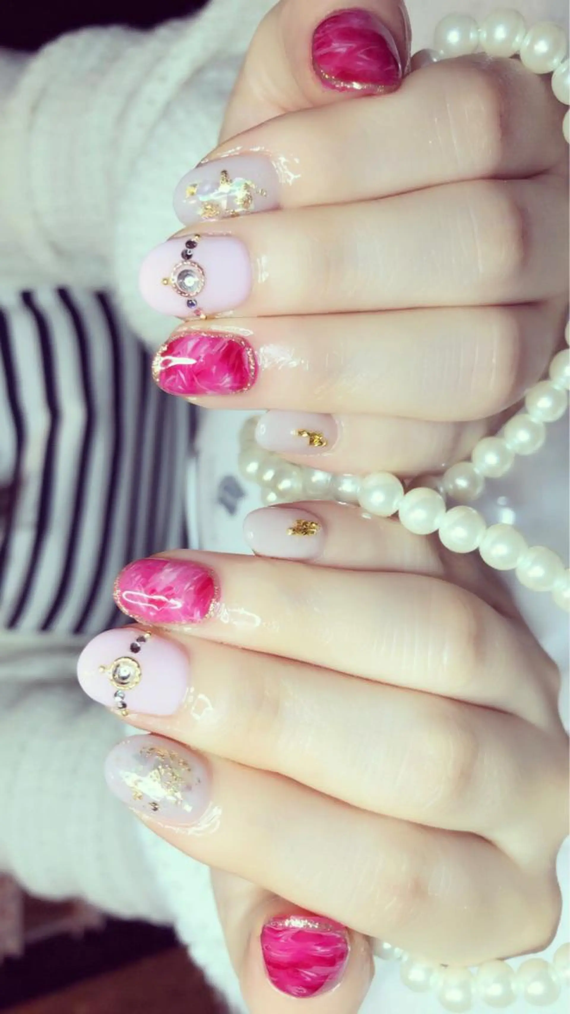 ミディアム ネイル 長さ出し専門 nynaのネイルデザイン