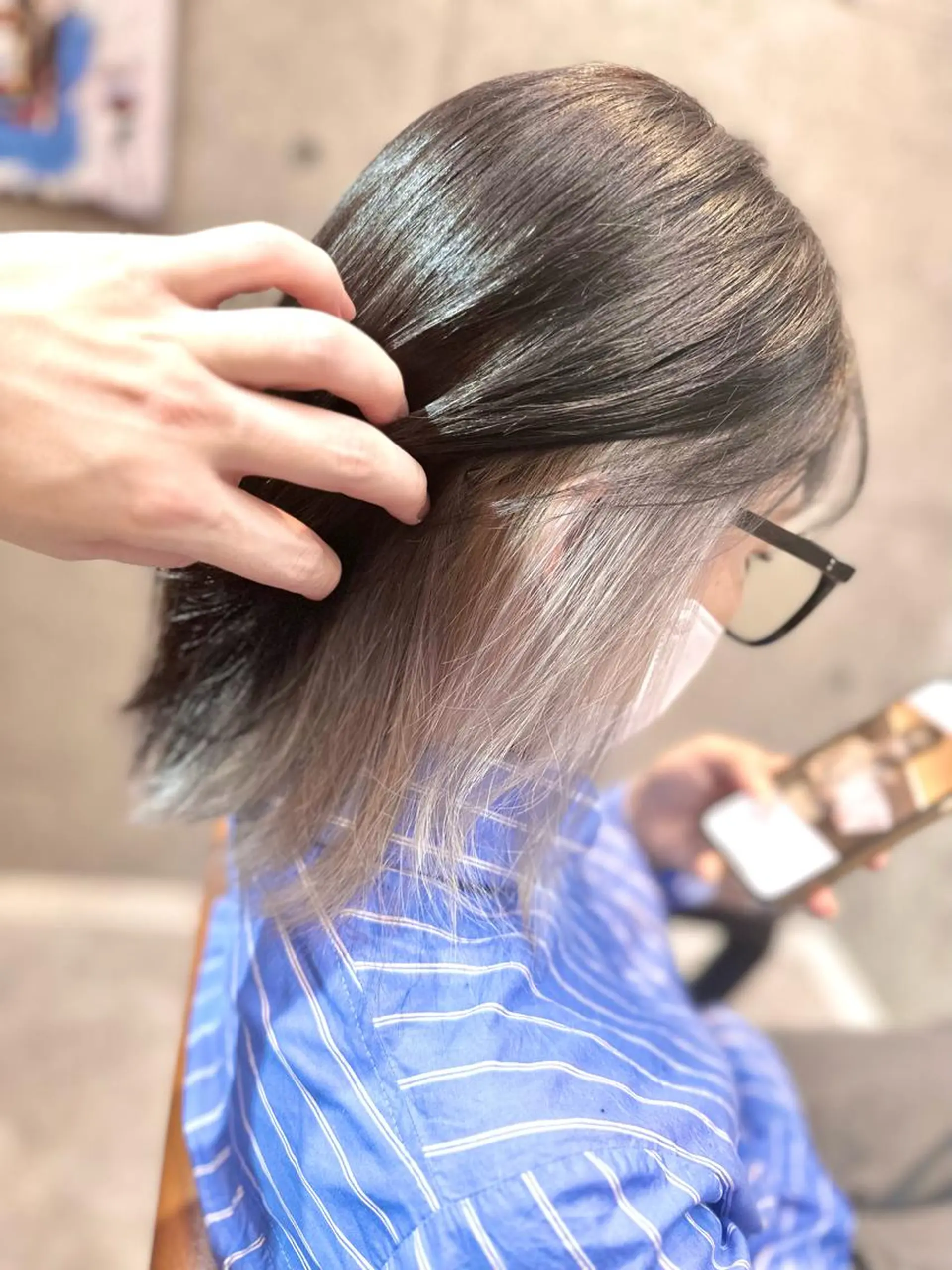 ミディアム 🔷ブリーチバレイヤ ージュ🔷飯野達也のヘアスタイル