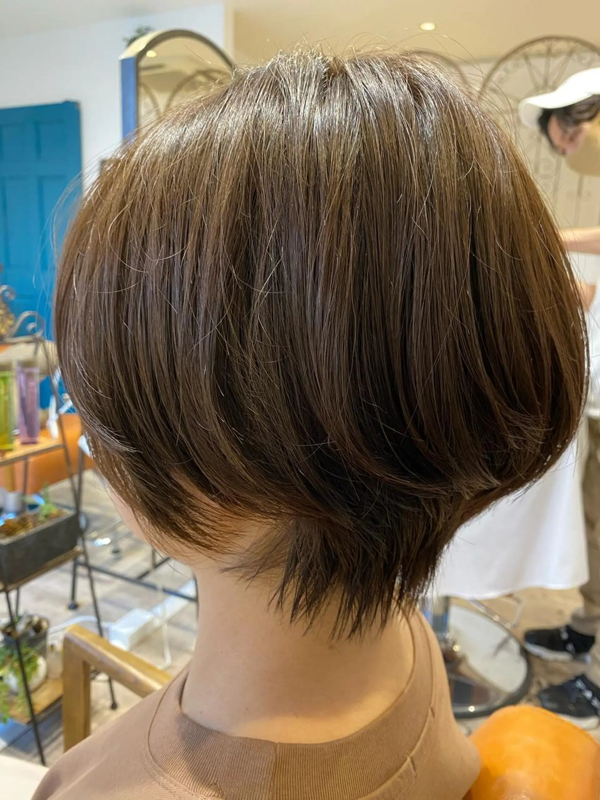 ショート カラー 赤間 飛鳥のヘアスタイル