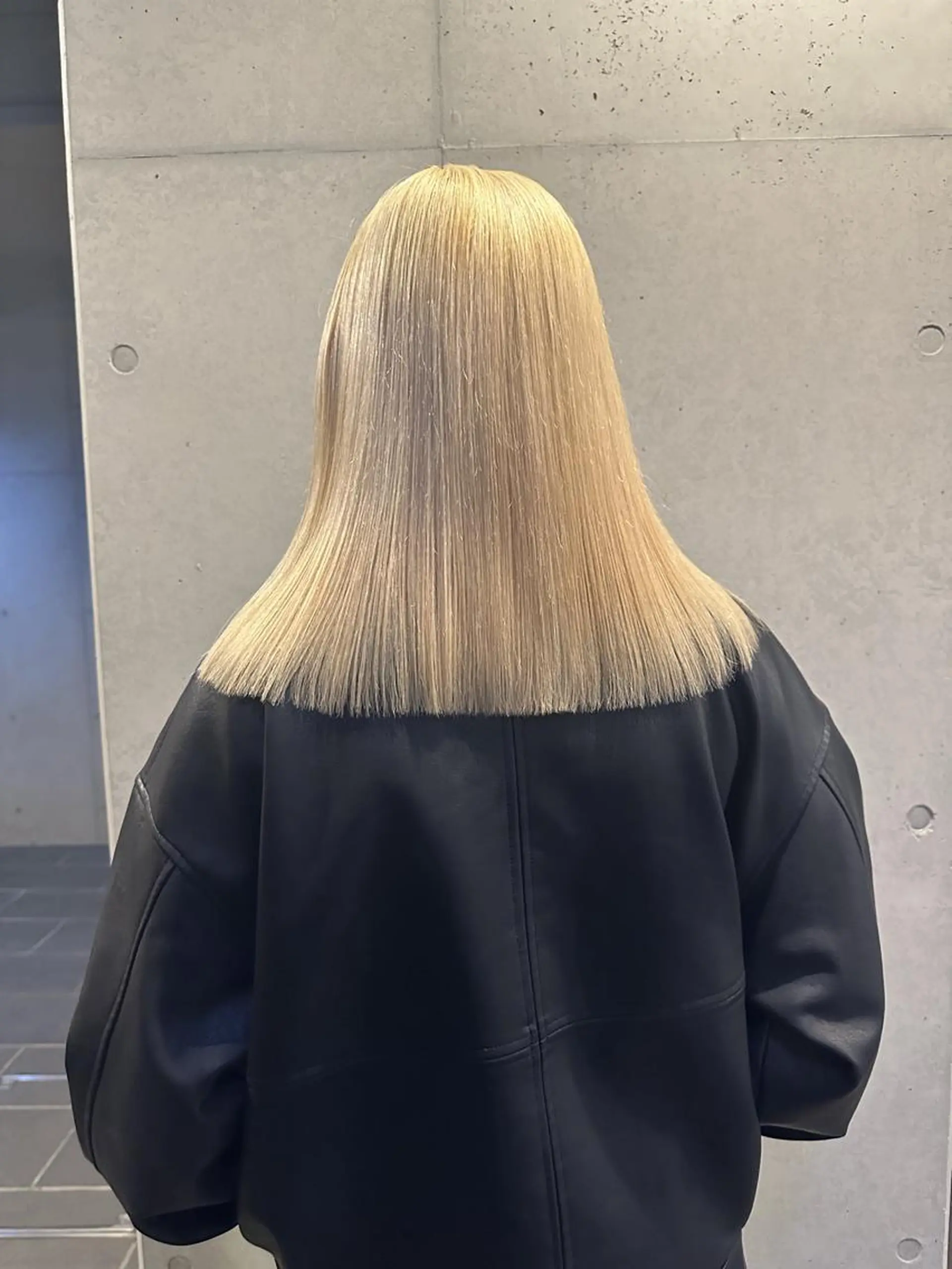 ミディアム カラー カット ヘアカラー トリートメント 似合わせウルフ/ レイヤー/山本祐輔のヘアスタイル