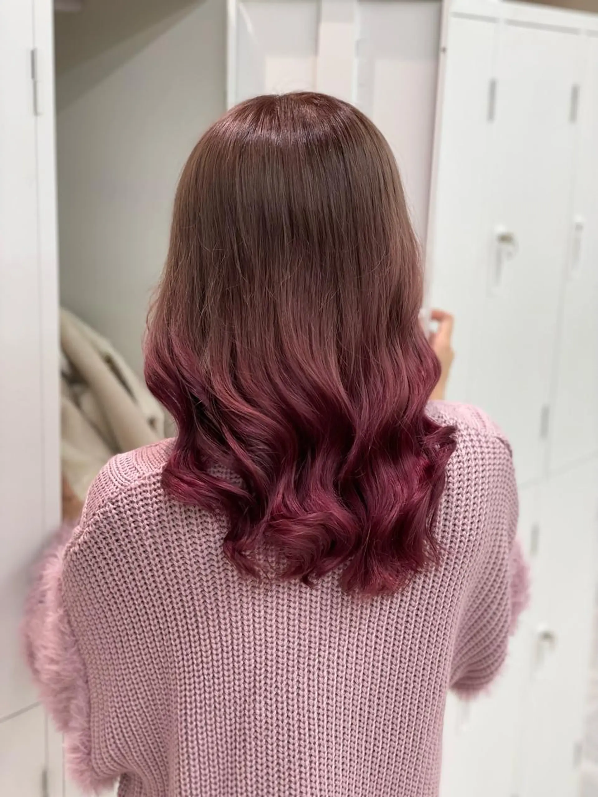 セミロング カラー ショーヤ/ブリーチ /エクステのヘアスタイル