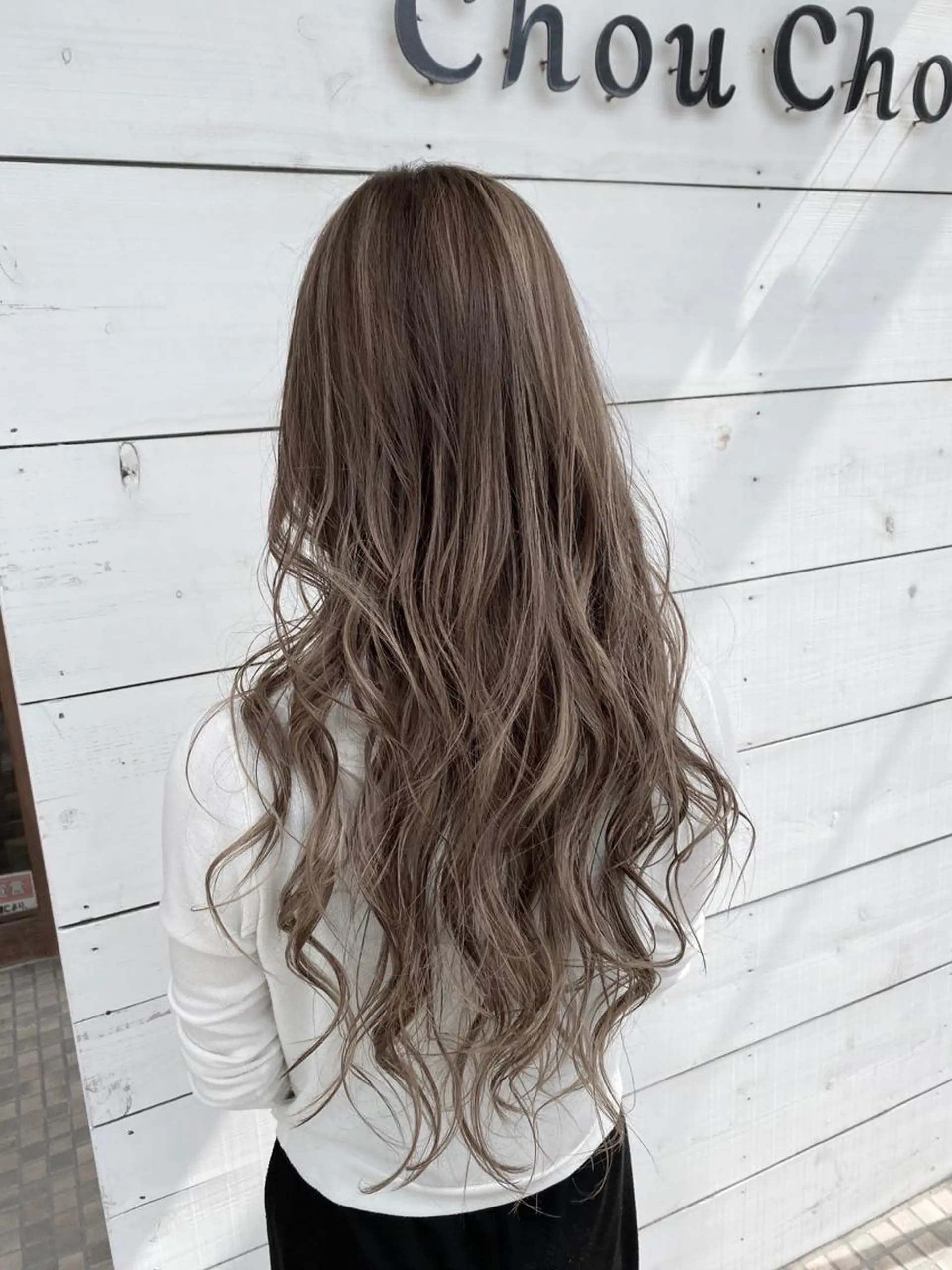 カラー SALOWIN栄 高須大貴のヘアスタイル