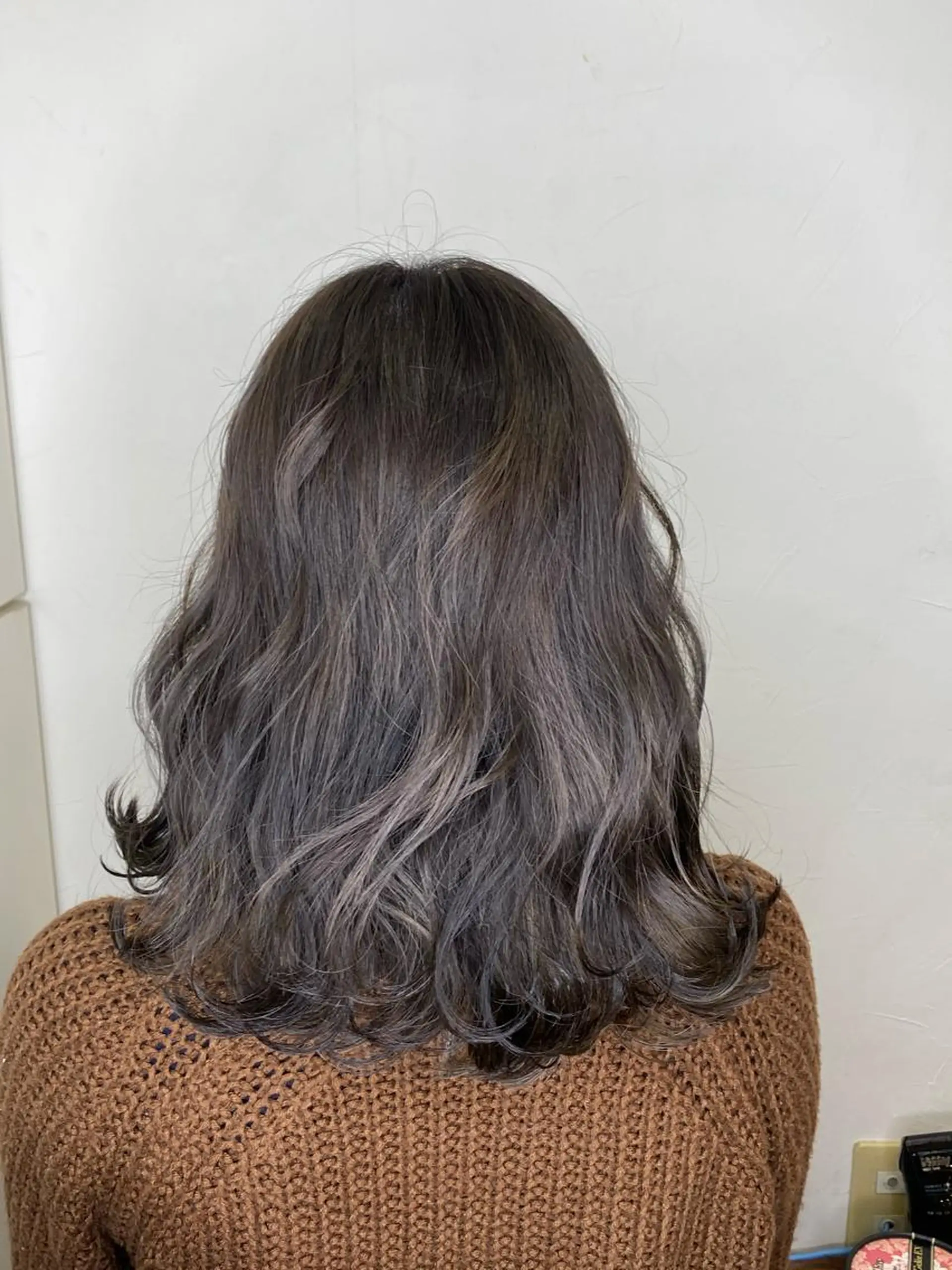 カラー ブリーチ ダークグレー 梅田中崎町髪質改善 /オキヒロト/エコルのヘアスタイル