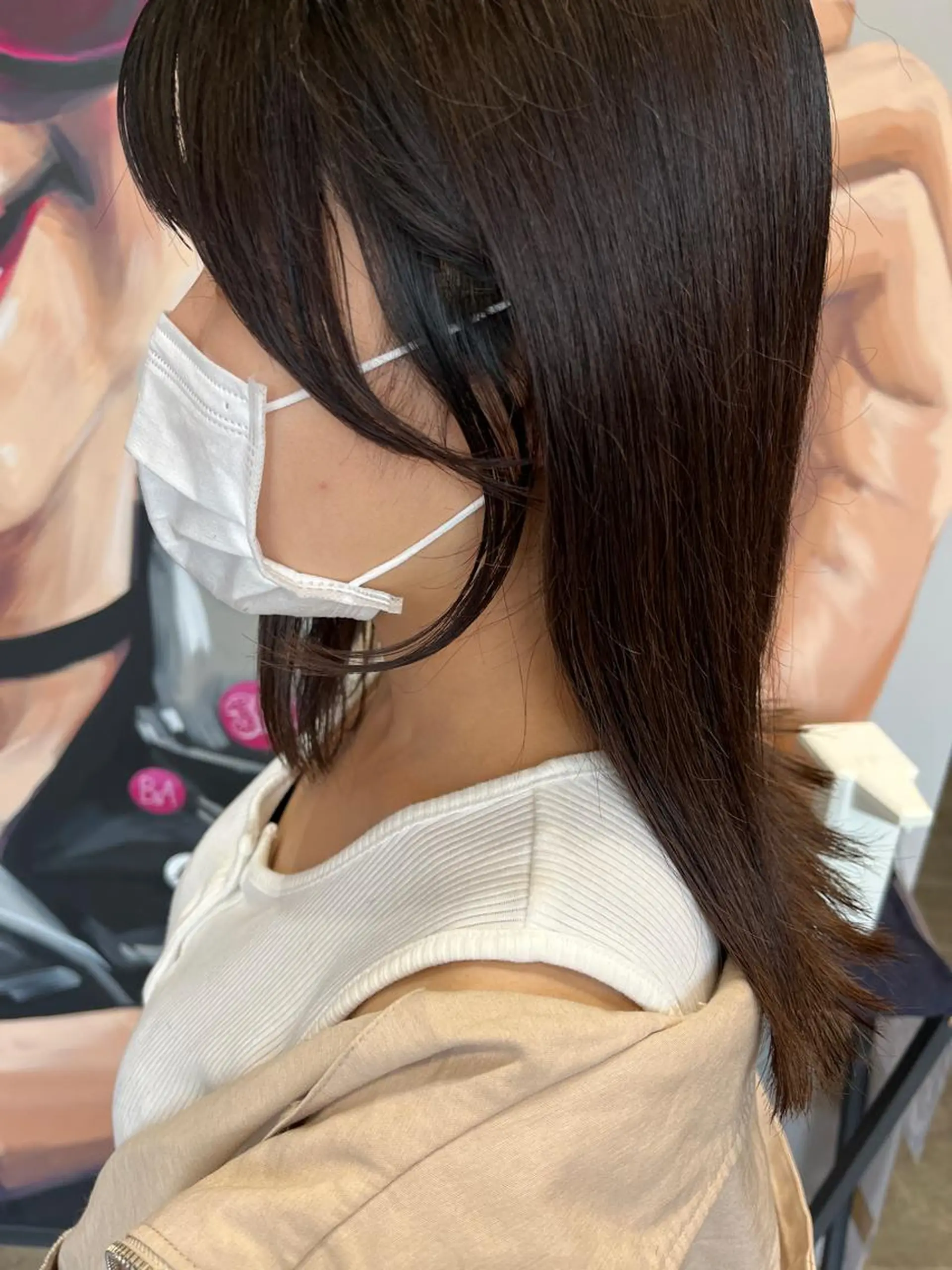 セミロング カラー パーマ ヘアアレンジ メンズ キッズ ネイル マツエク・マツパ アイブロウ メンズパーマ セミロングパーマ ブラウンカラー ケアカラー 透明感カラー 久木原 ゆりのヘアスタイル