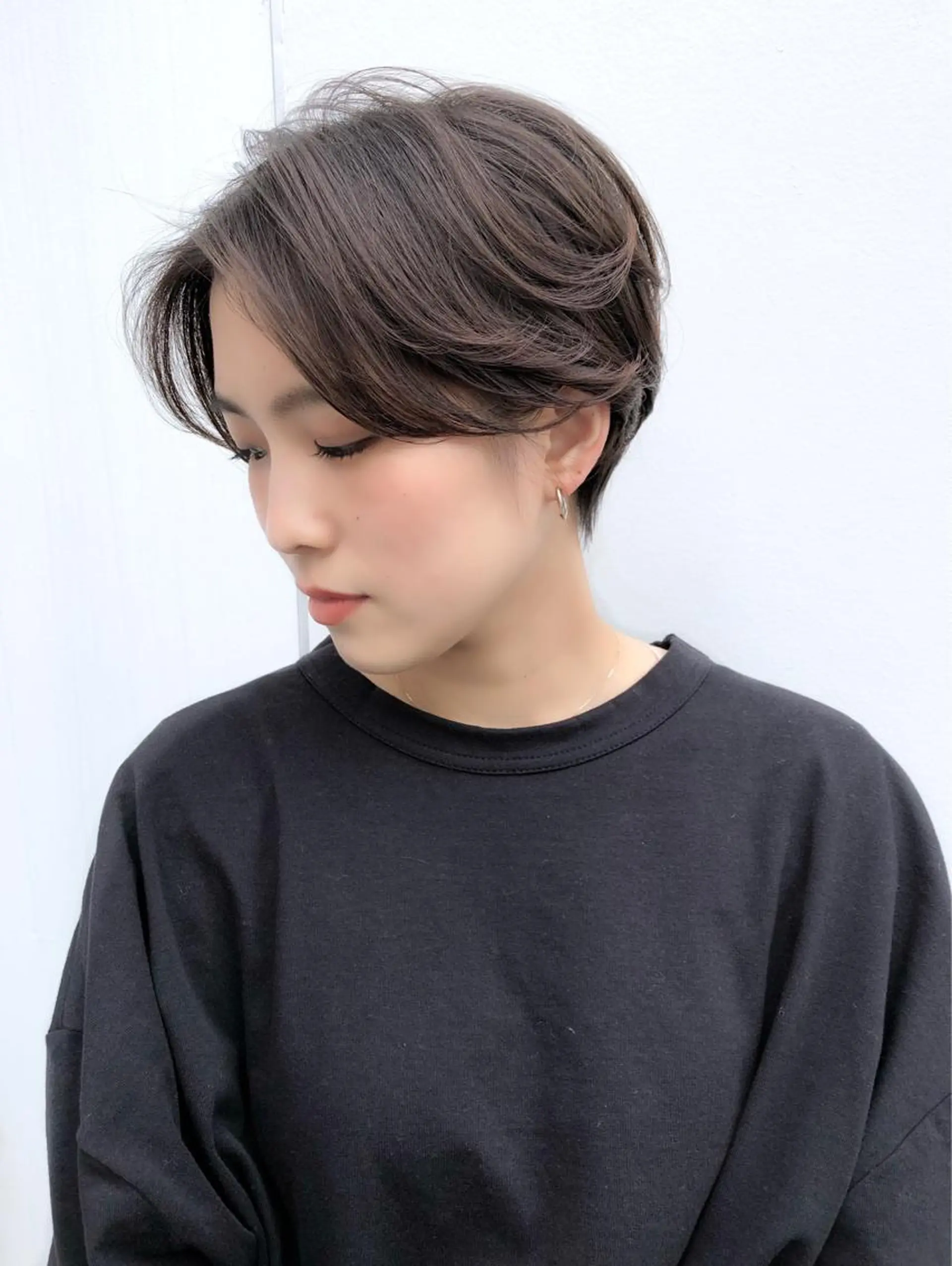 ショート 西本 由香のヘアスタイル