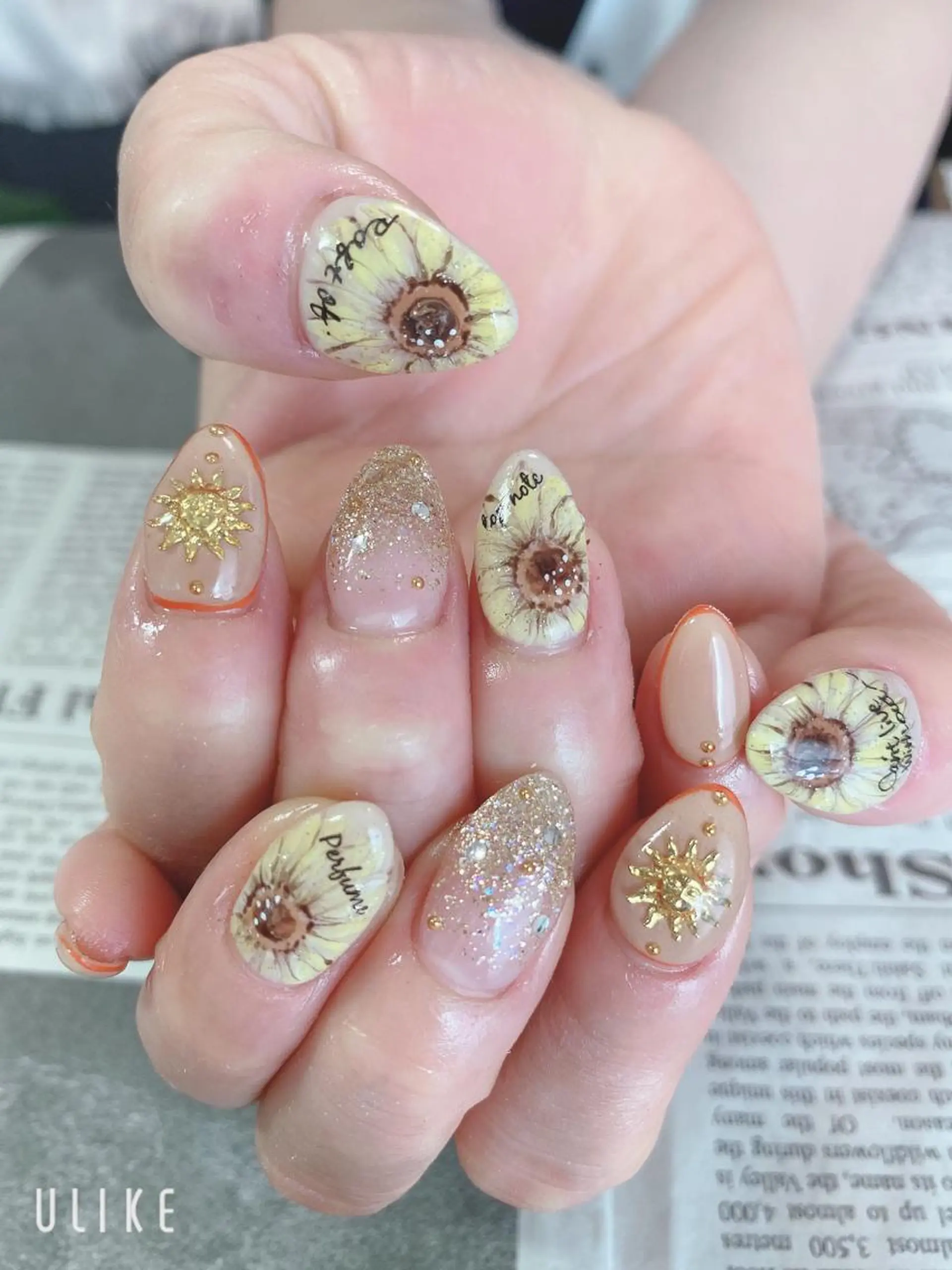 ネイル ハンドネイル ハンドケア 森山 舞のネイルデザイン