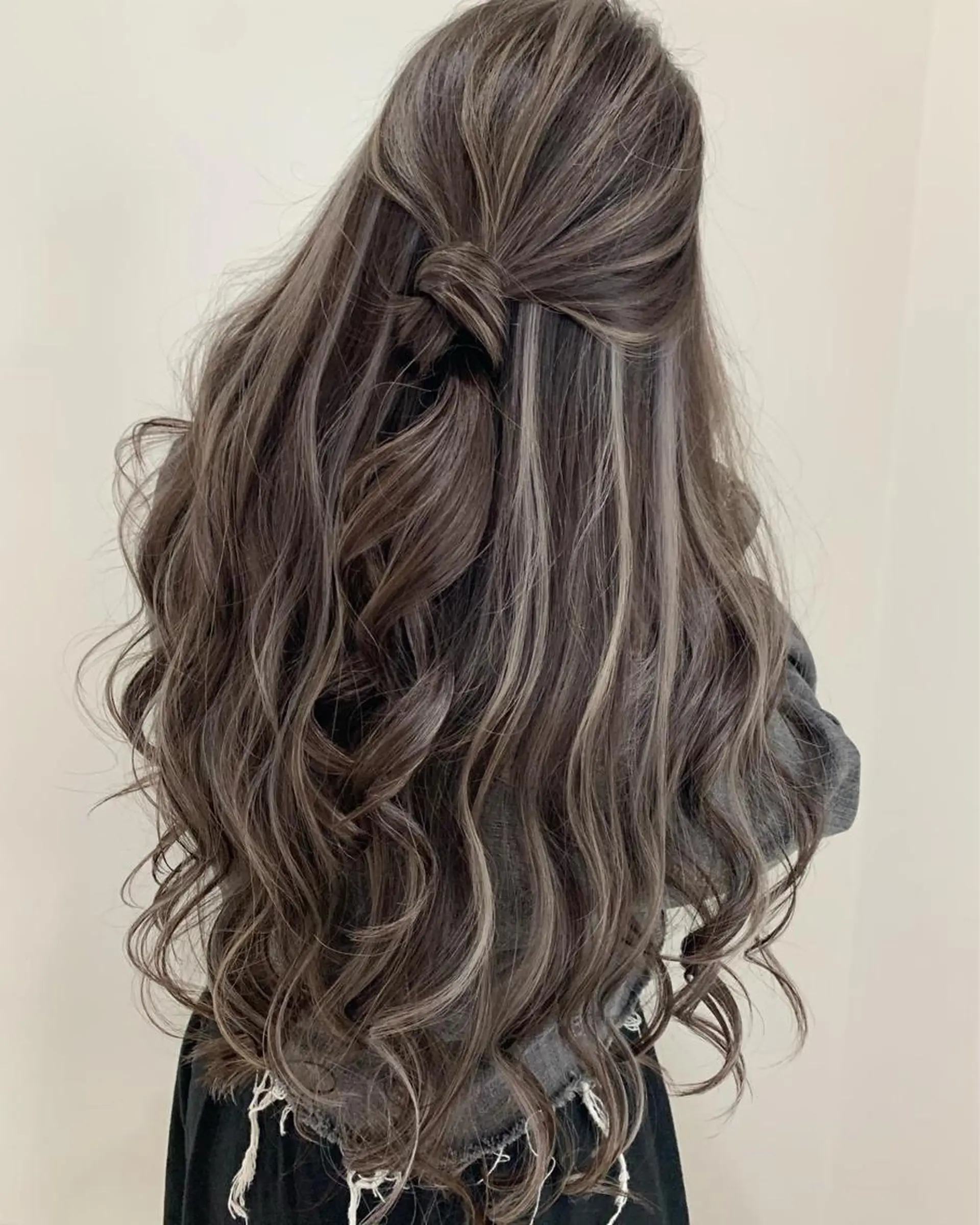 カラー 中川 来紀のヘアスタイル