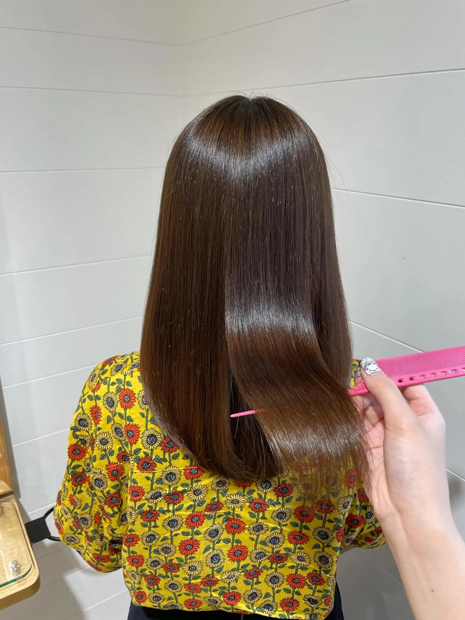 セミロング 縮毛矯正 🐝メンズハイライト …Rioのヘアスタイル